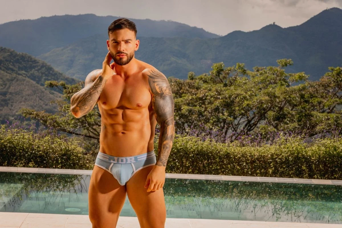 JOR_2321_Blue_2 (1).jpg