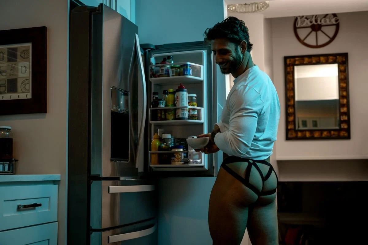 Male Power_352-307_Black_2 (1).jpg
