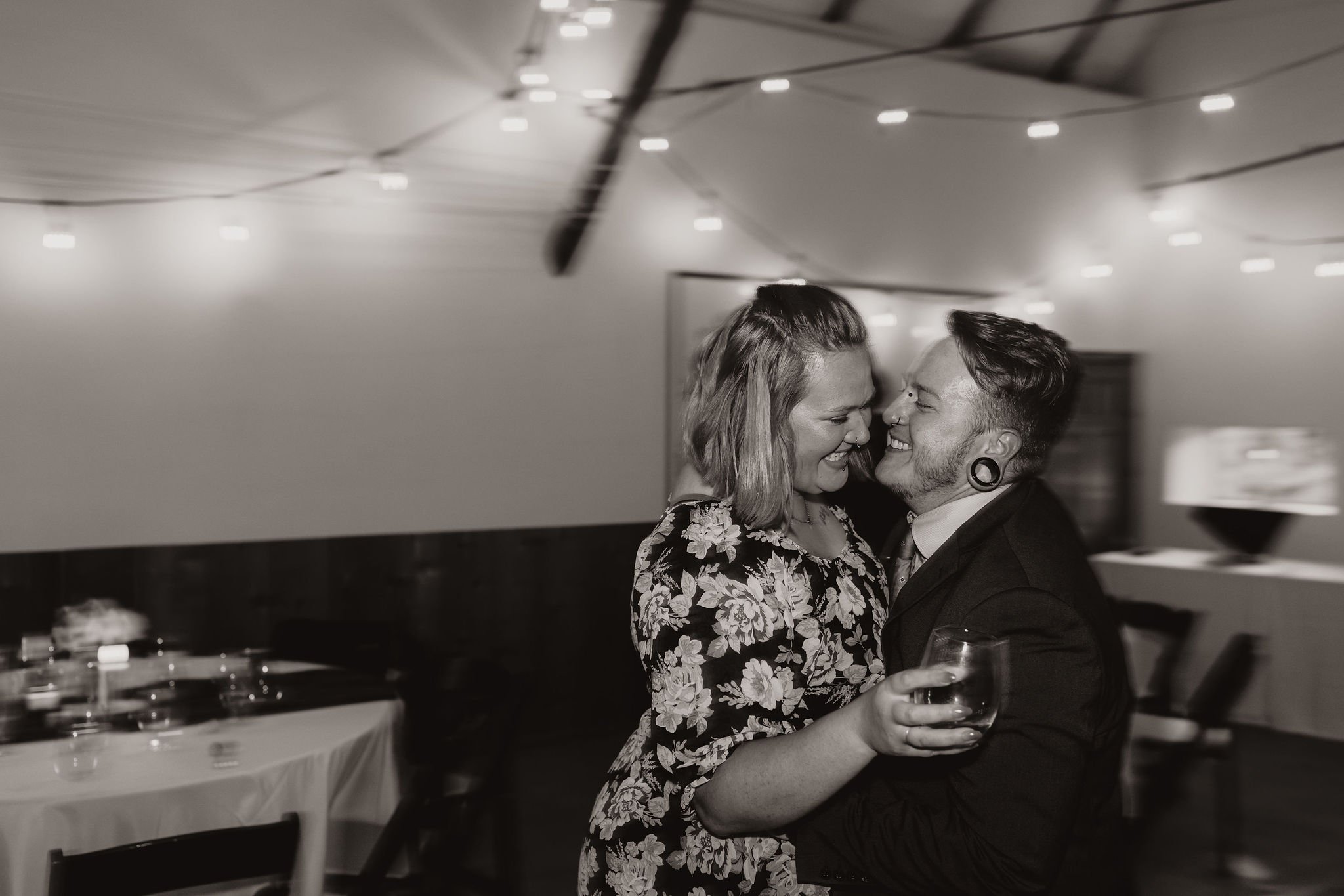 Oregon Coast Wedding and Elopement Photographer Shannon Weiss Photo (17).jpg