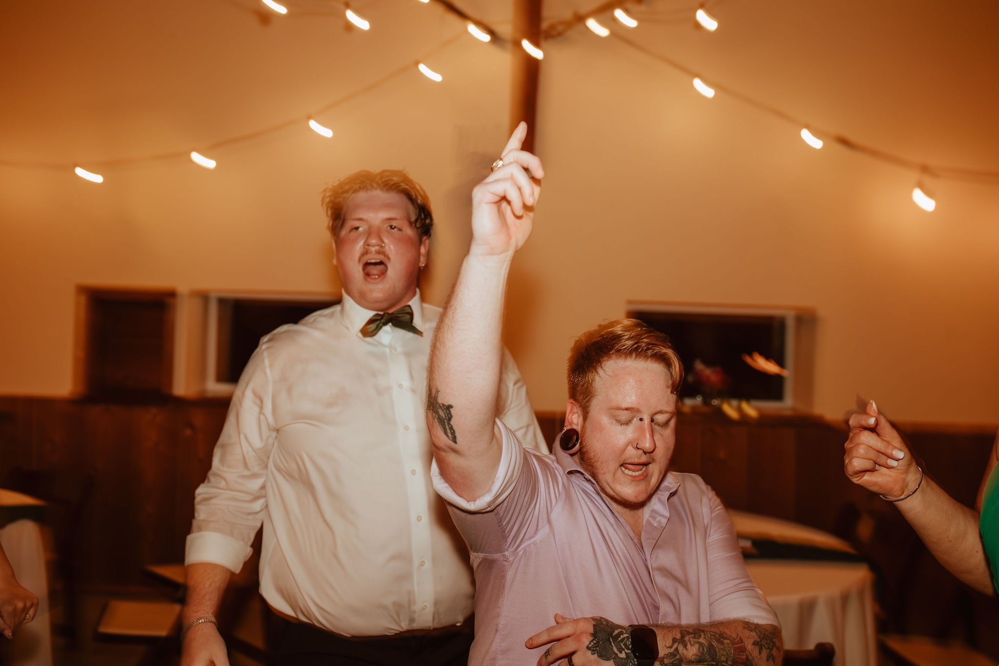 Oregon Coast Wedding and Elopement Photographer Shannon Weiss Photo (75).jpg