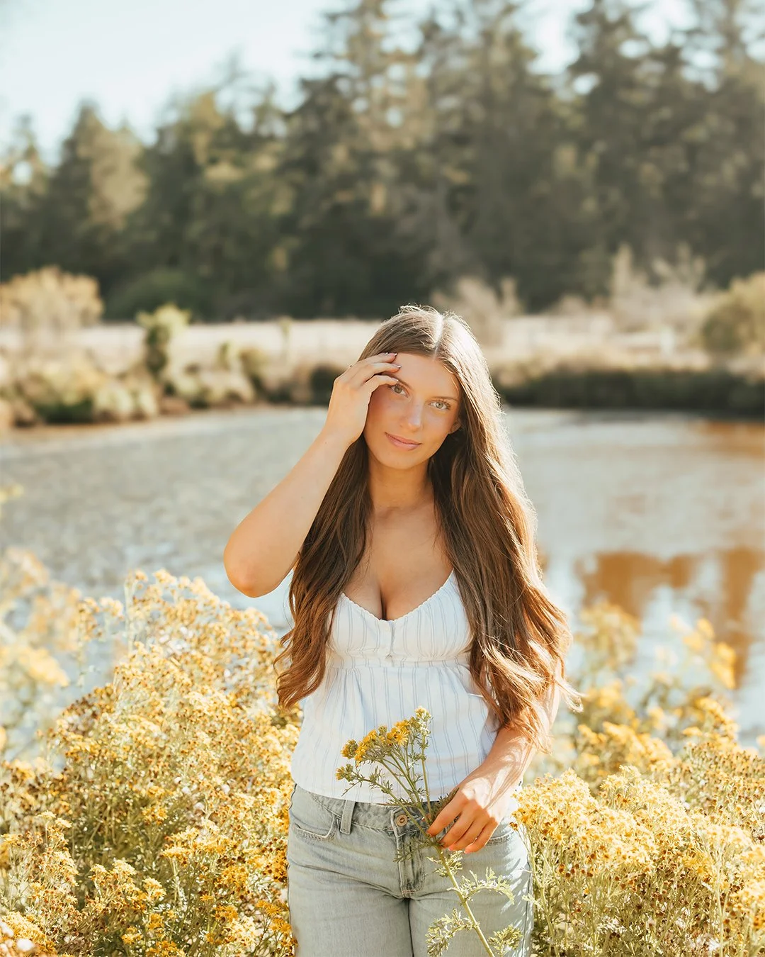 AVA // CLASS OF 2026
The last time this gorgeous human was in front of my camera...she was 10...which just feels insane to me. And she has grown in to a beautiful, smart, talented woman with the BEST laugh. Especially if you tell her to &quot;look at
