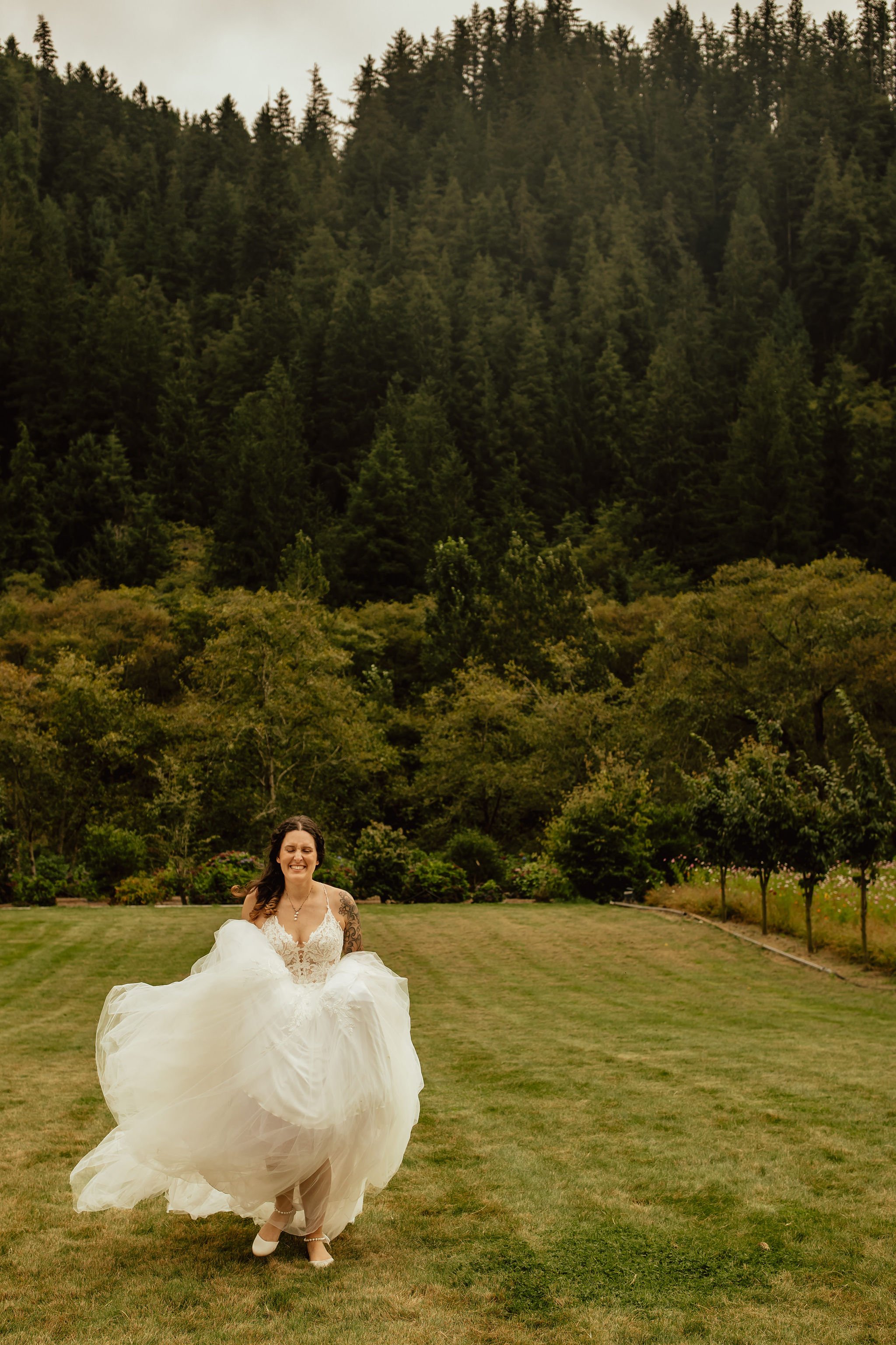 Tillamook Oregon Wedding Hydrangea Ranch (49).jpg