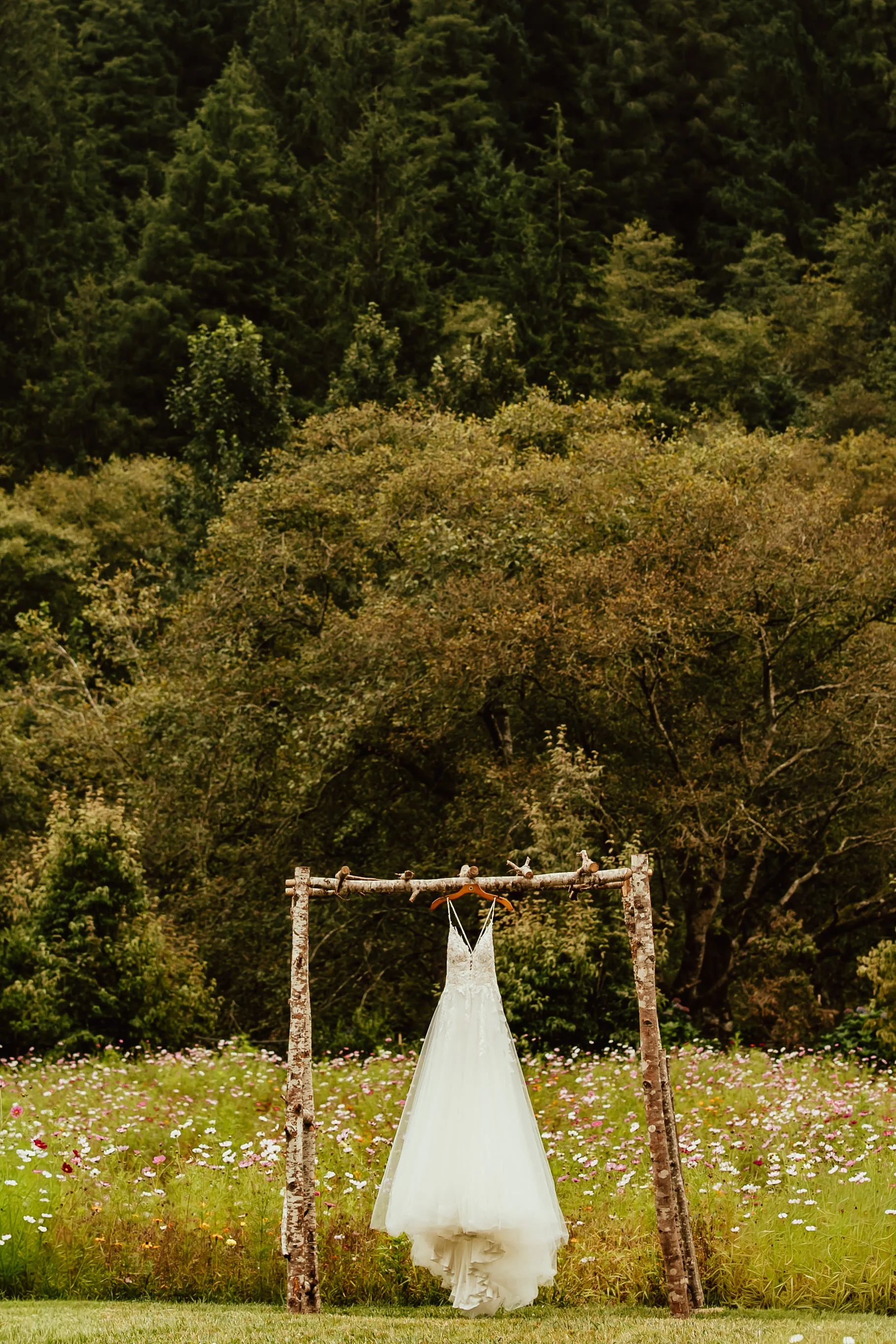 Tillamook Oregon Wedding Hydrangea Ranch (68).jpg