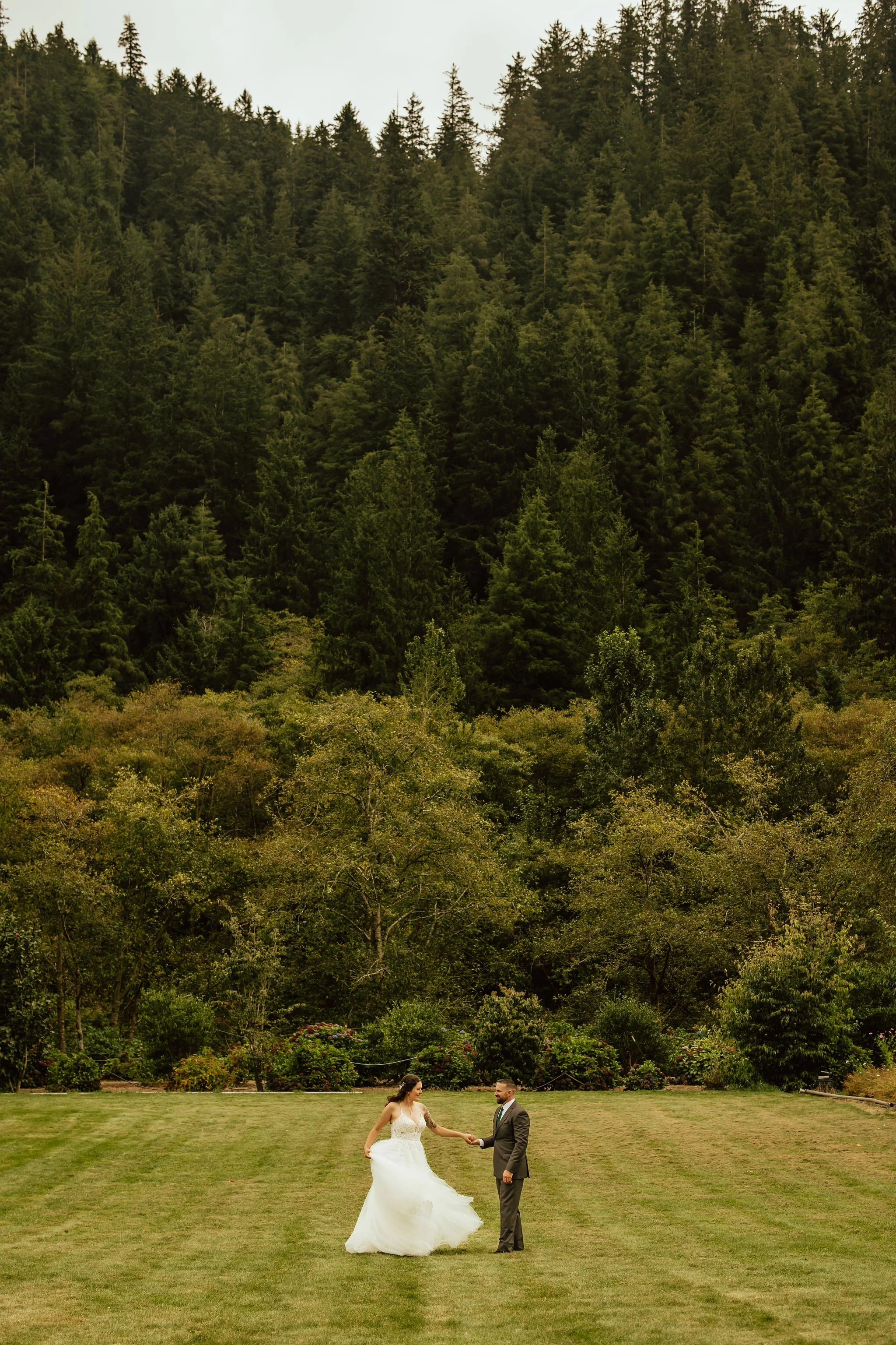Tillamook Oregon Wedding Hydrangea Ranch (93).jpg