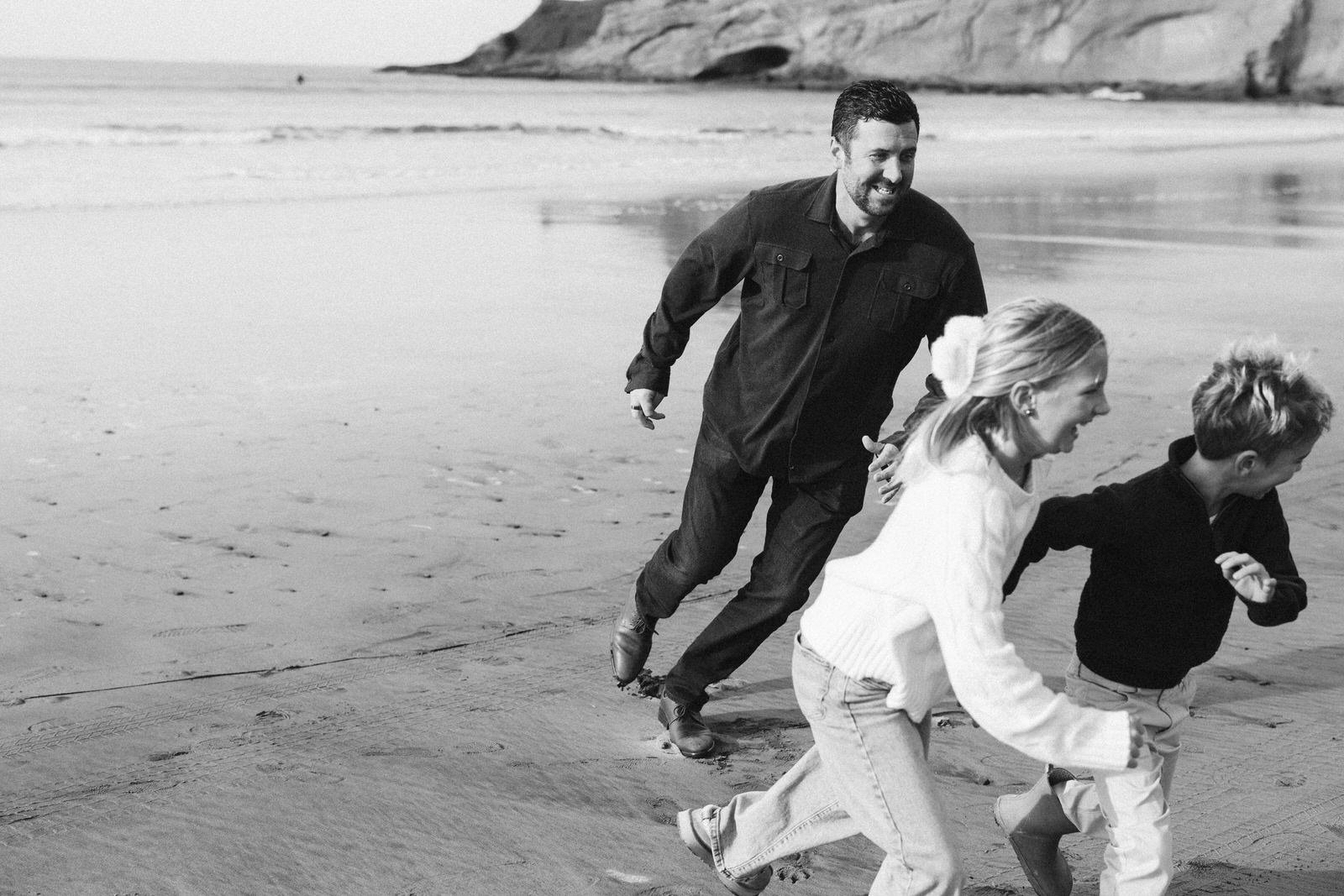 Pacific City Family Photographer Oregon (6).jpg