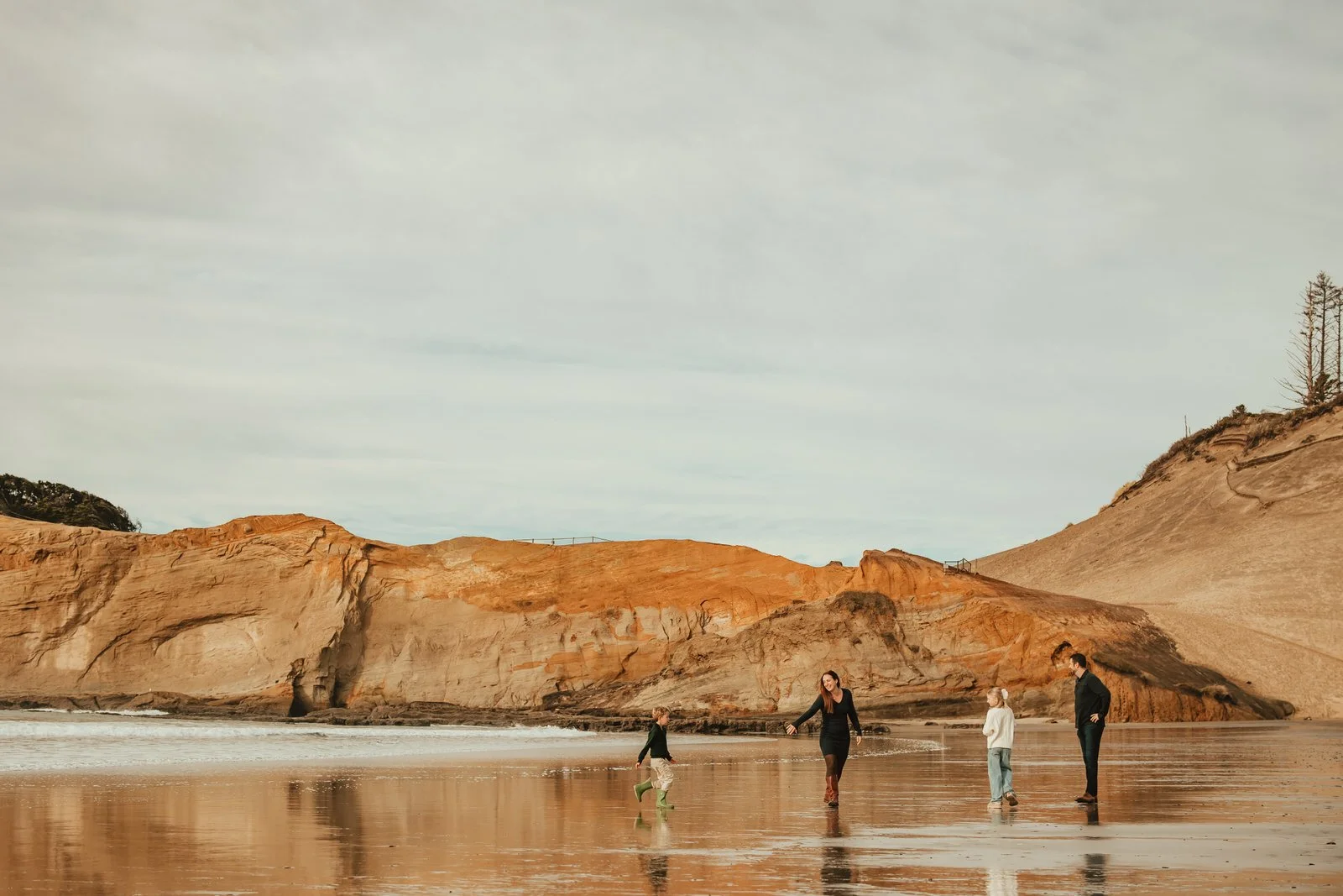 Pacific City Family Photographer Oregon (9).jpg