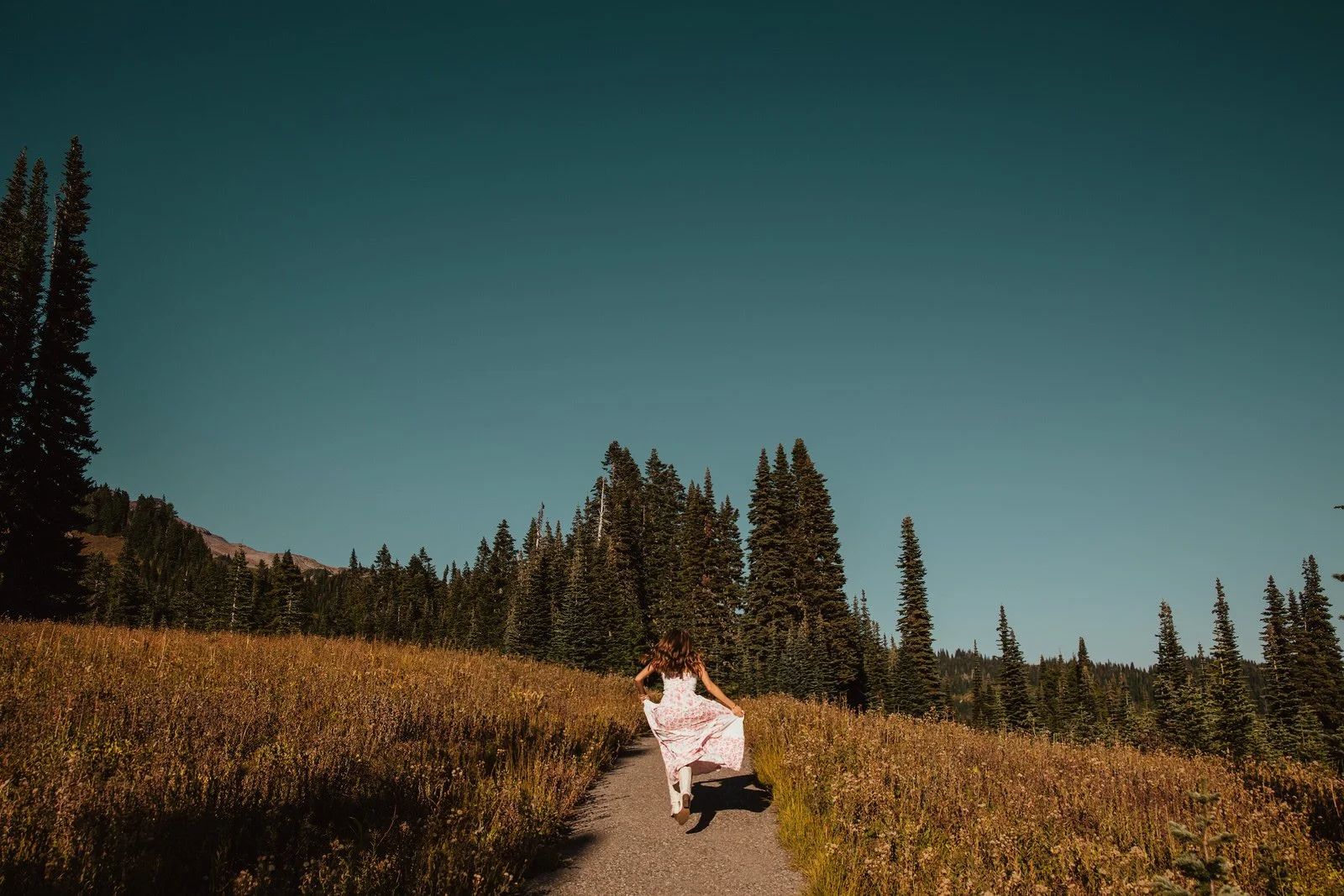 Mt Ranier Senior Photo Session Shannon Weiss Photo (1).jpg