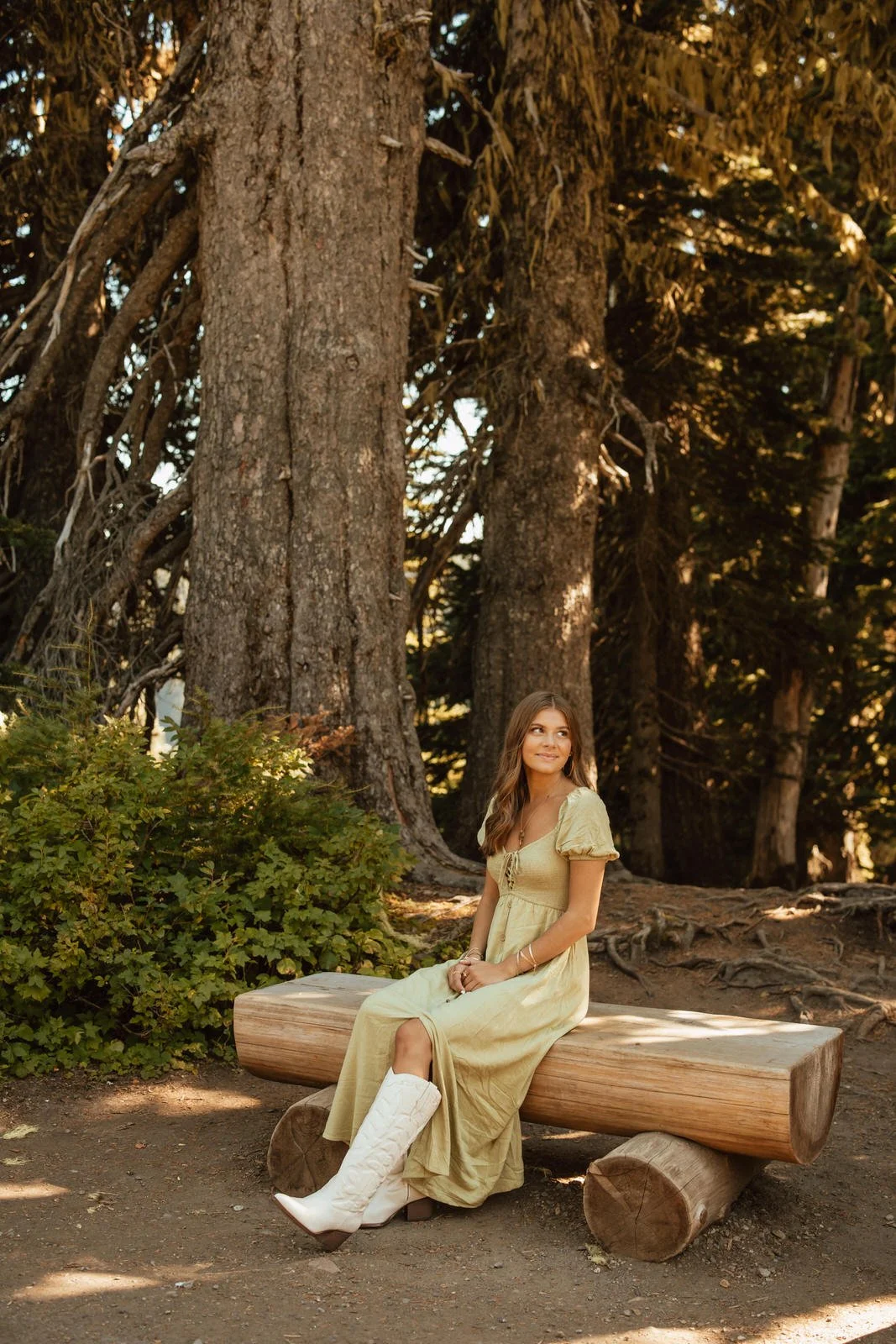 Mt Ranier Senior Photo Session Shannon Weiss Photo (21).jpg