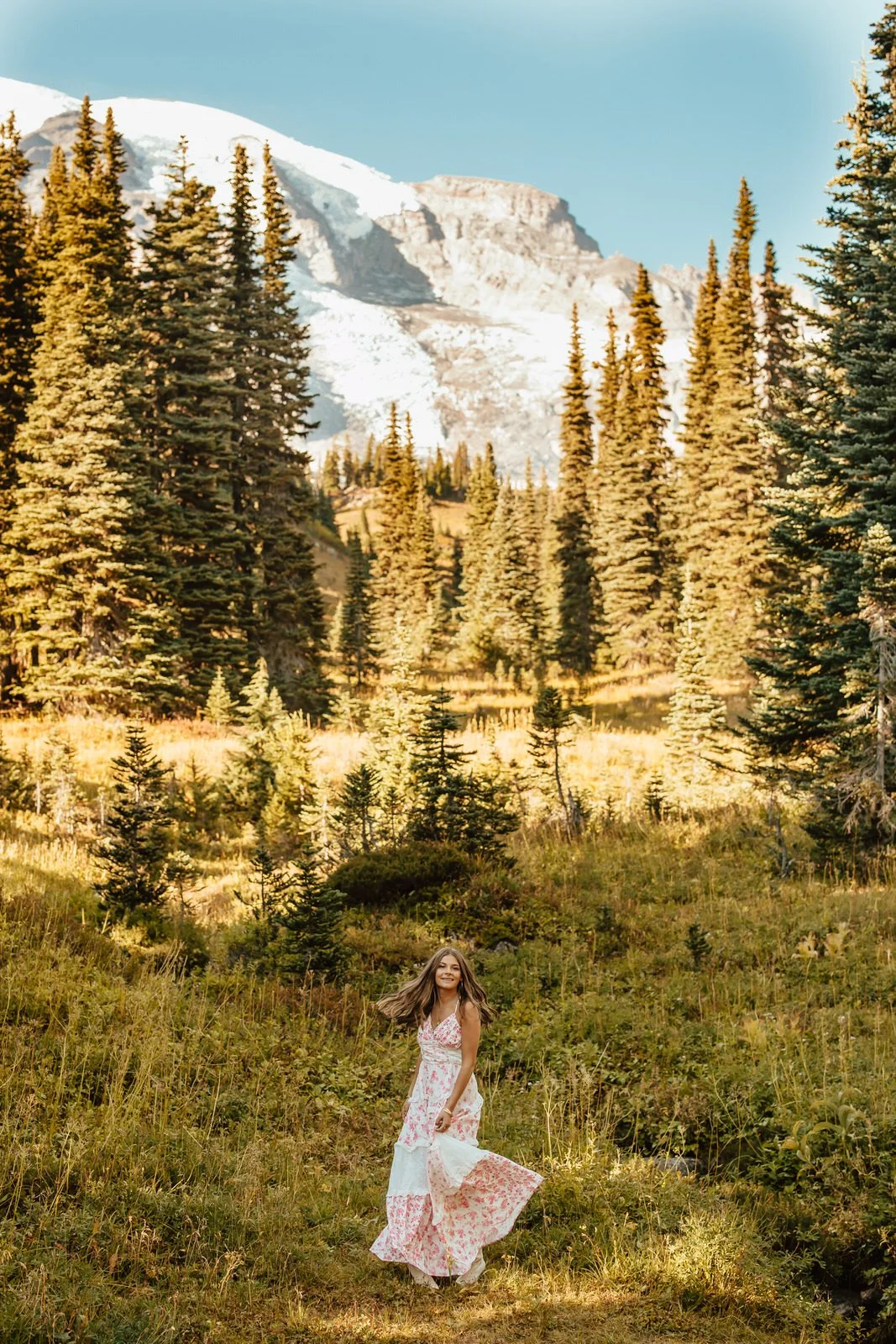 Mt Ranier Senior Photo Session Shannon Weiss Photo (30).jpg