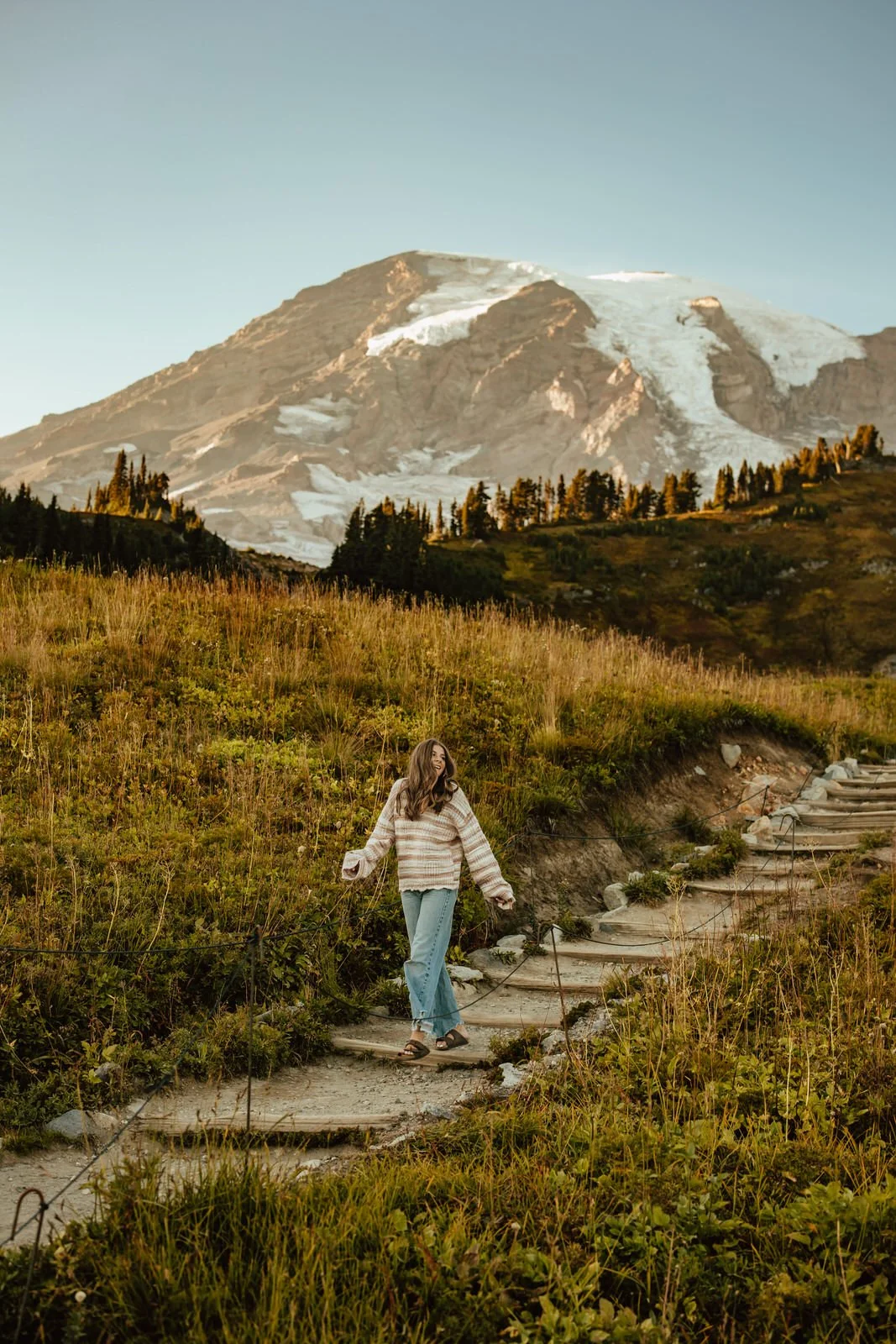 Mt Ranier Senior Photo Session Shannon Weiss Photo (36).jpg
