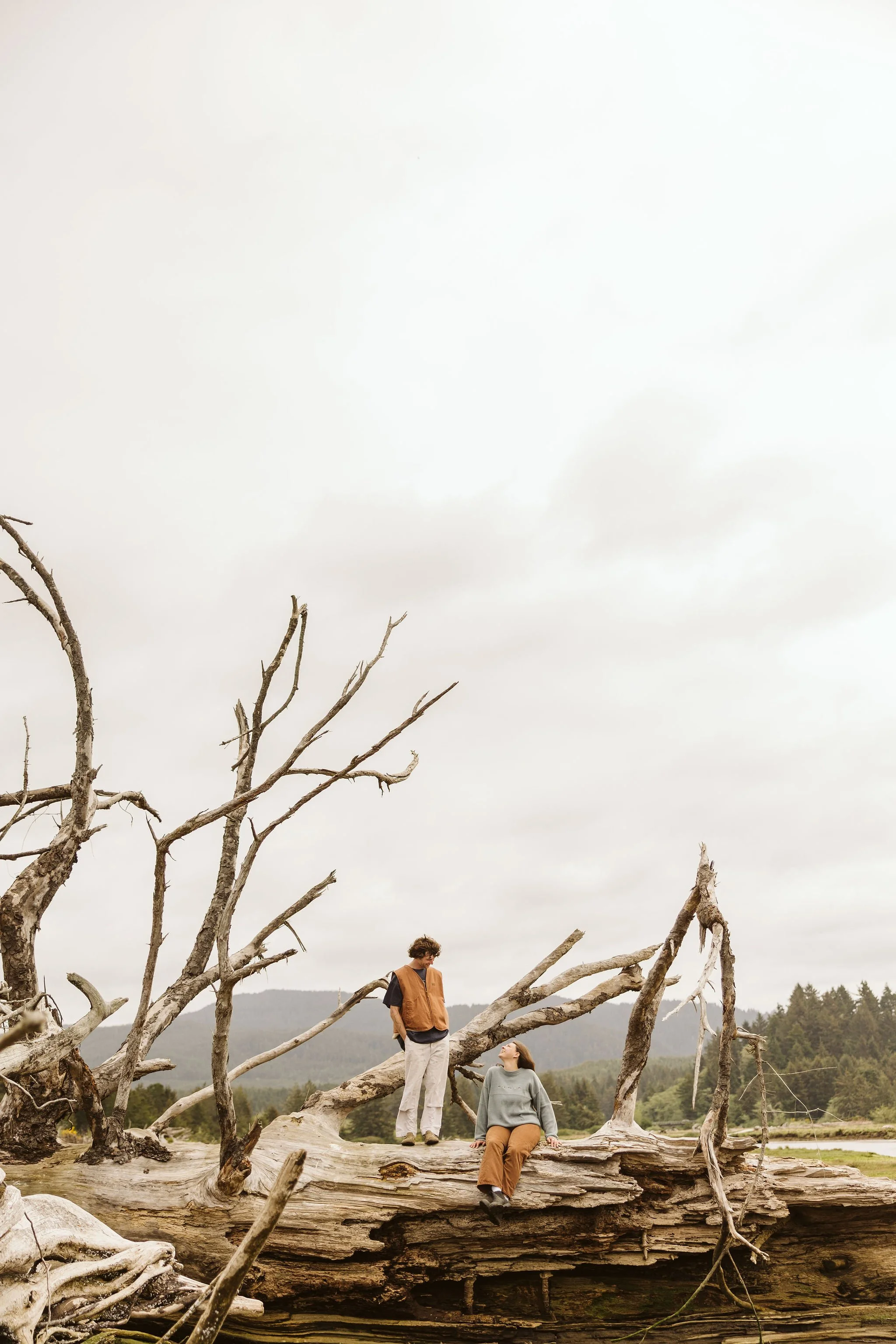 Lincoln City Couples Photographer Shannon Weiss Photo (20).jpg