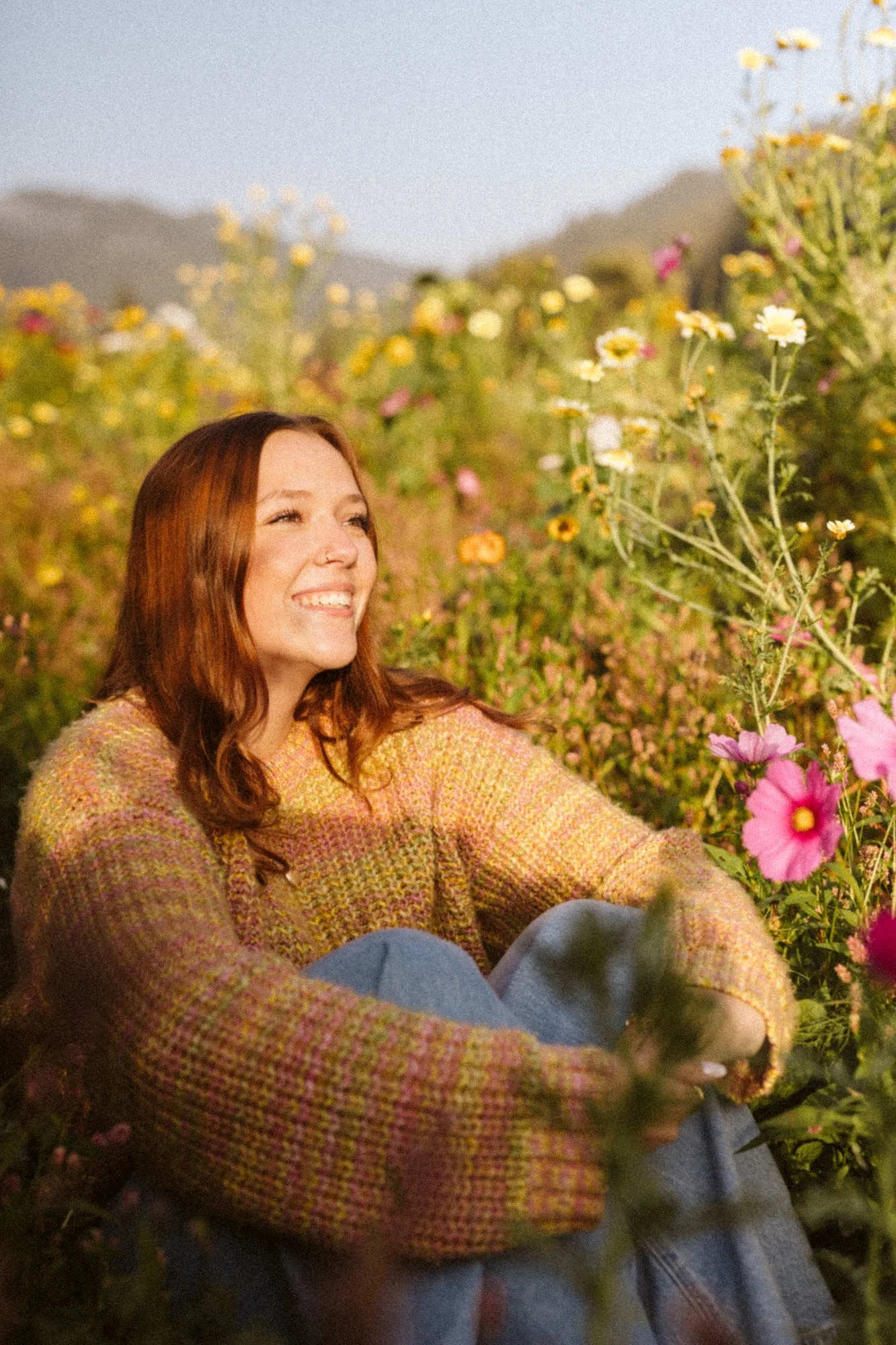 Bright flower field in Oregon for high school senior session in the sunshine