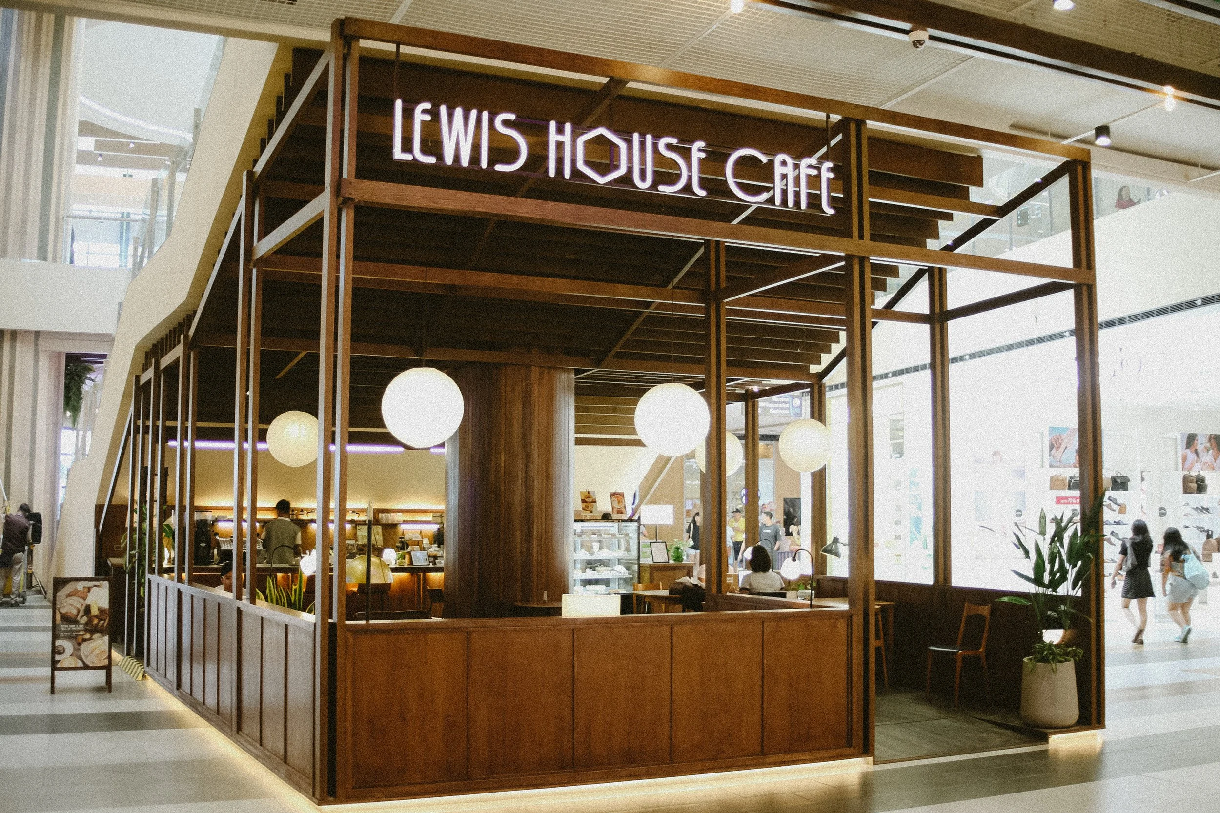 Cafe1.jpg