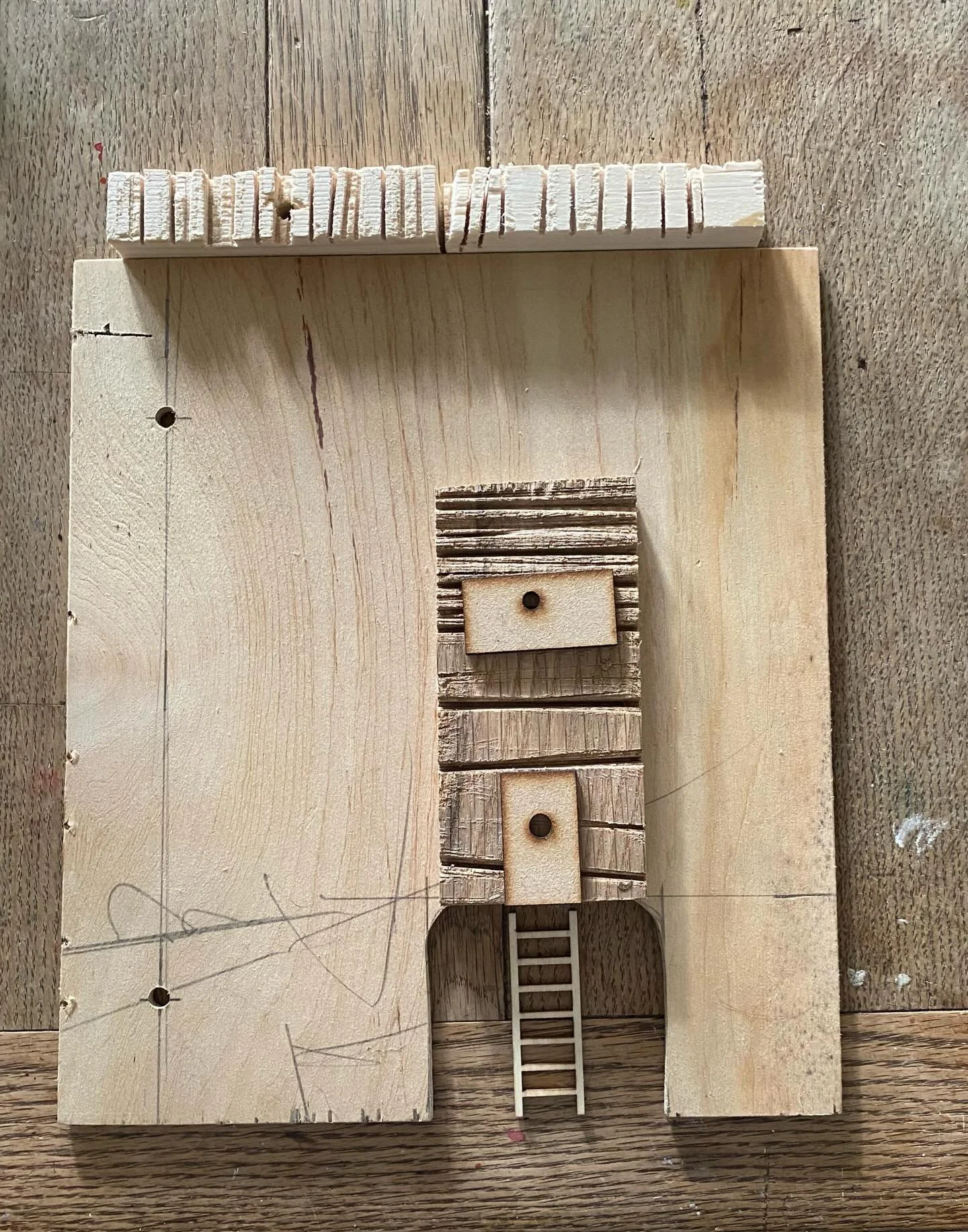 Playing with layout again
.
.
#composition
#reuseoffcuts 
#anniebrundrit