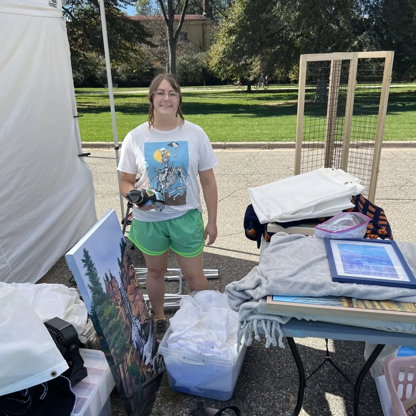 Come by Cheeseman Park today or tomorrow to see the final tent set up! I'll be here until 5pm today and from 10am-4pm on Sunday!!! Tent 04 (near the food trucks 😉)