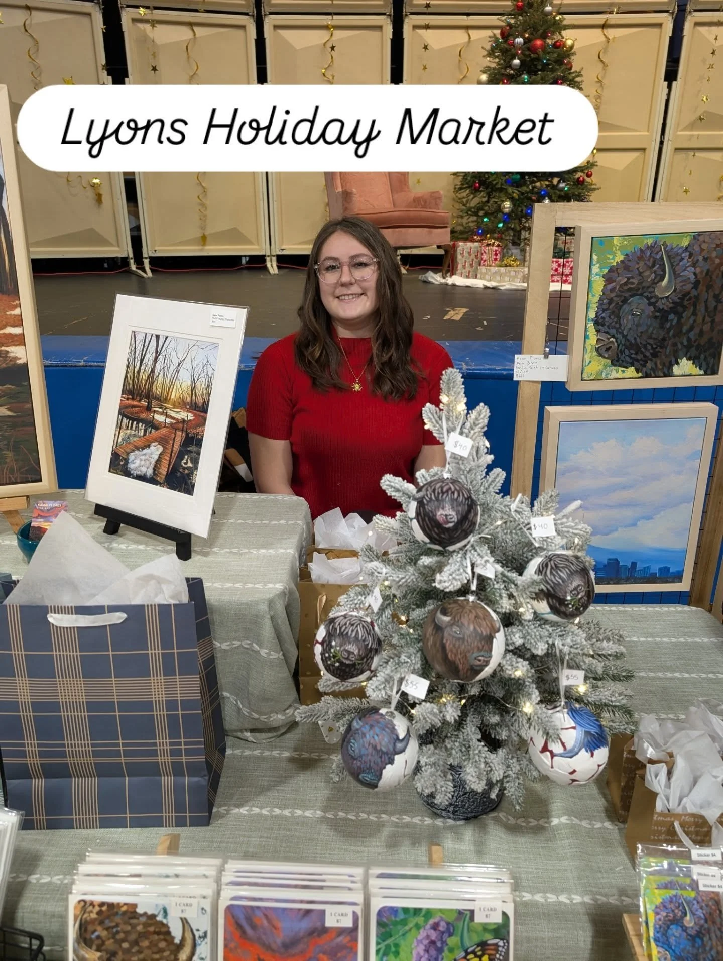 Find me next to Santa! Finish your Christmas shopping at the Lyons Holiday Market ☃️ This show runs from 10am-4pm on Dec. 6th and 7th at Lyons Elementary School 📖