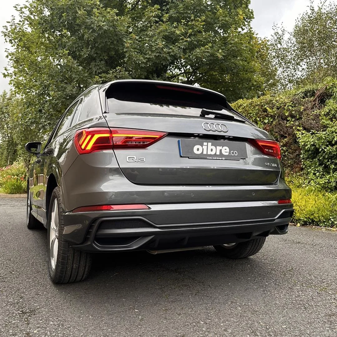 This Q3 from one of our trade customers got our Dynamic Reversing Camera kit.

This kit fills the factory screen nicely, providing a clear image of your surroundings. Utilising the factory boot handle for a clean and seamless install.

For any revers