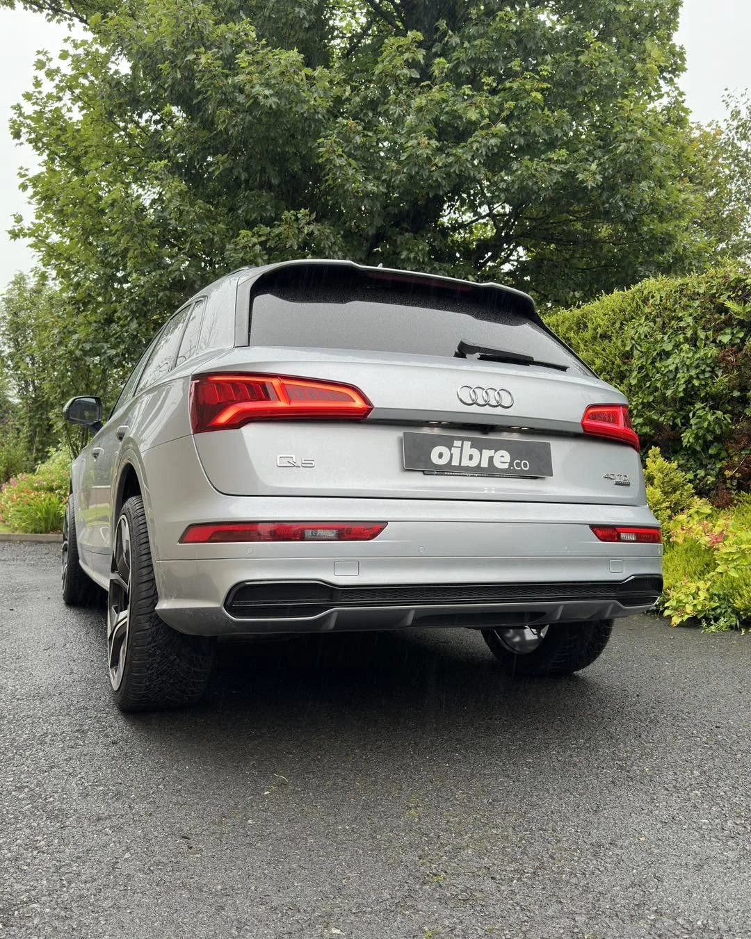 Clean Q5 through the workshop for our Dynamic Reversing Camera Kit. 

OEM solutions are the aim of the game.

For any reversing camera solutions make sure to get in touch for a quote.

#incar #ReversingCamera #oibre #trade #Audi # Q5