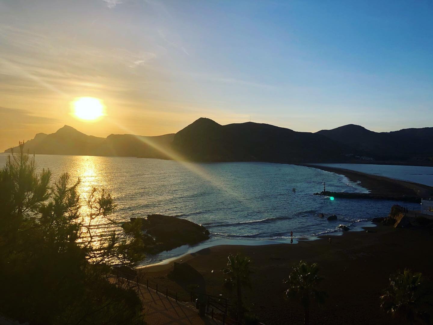 Sun down at our local 🌅 #LaMangaClub #Sunset #Spain #October #Coastline #Sundown #Light #Portman