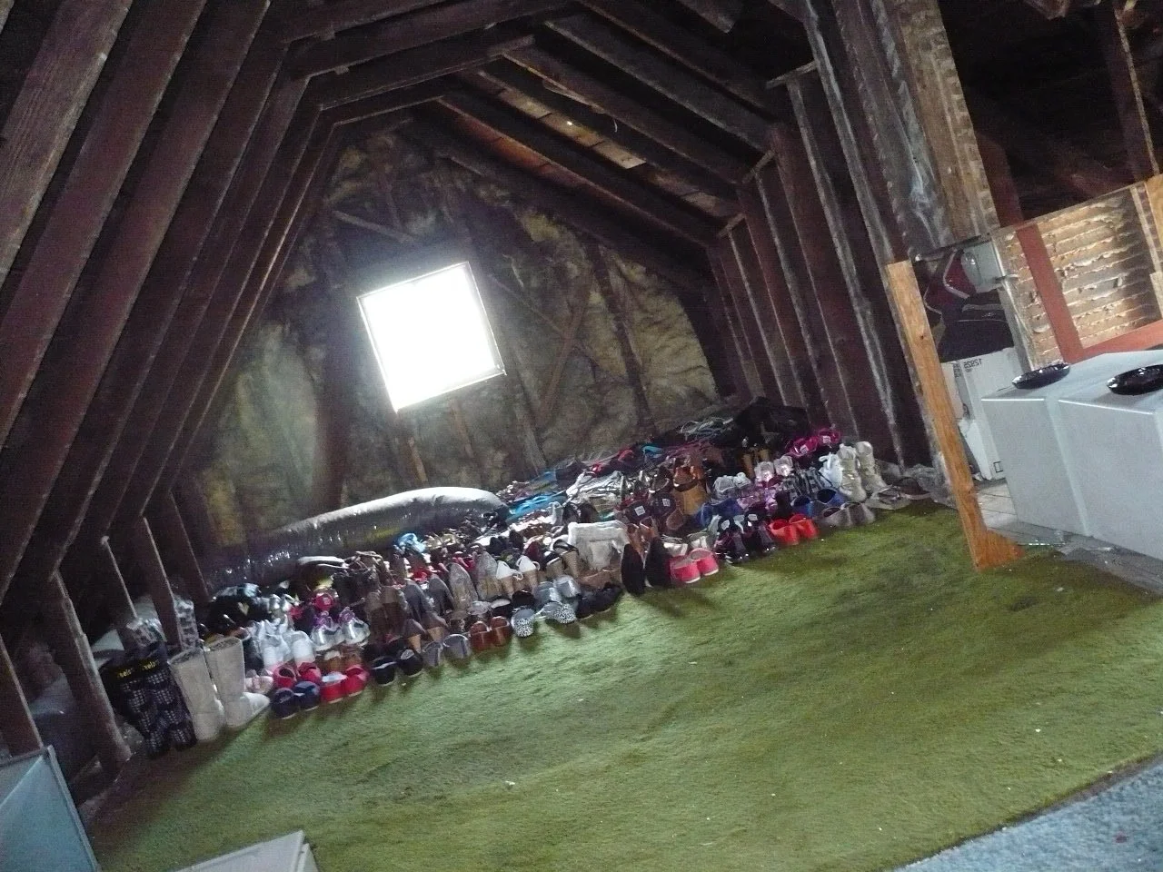 9attic.JPG