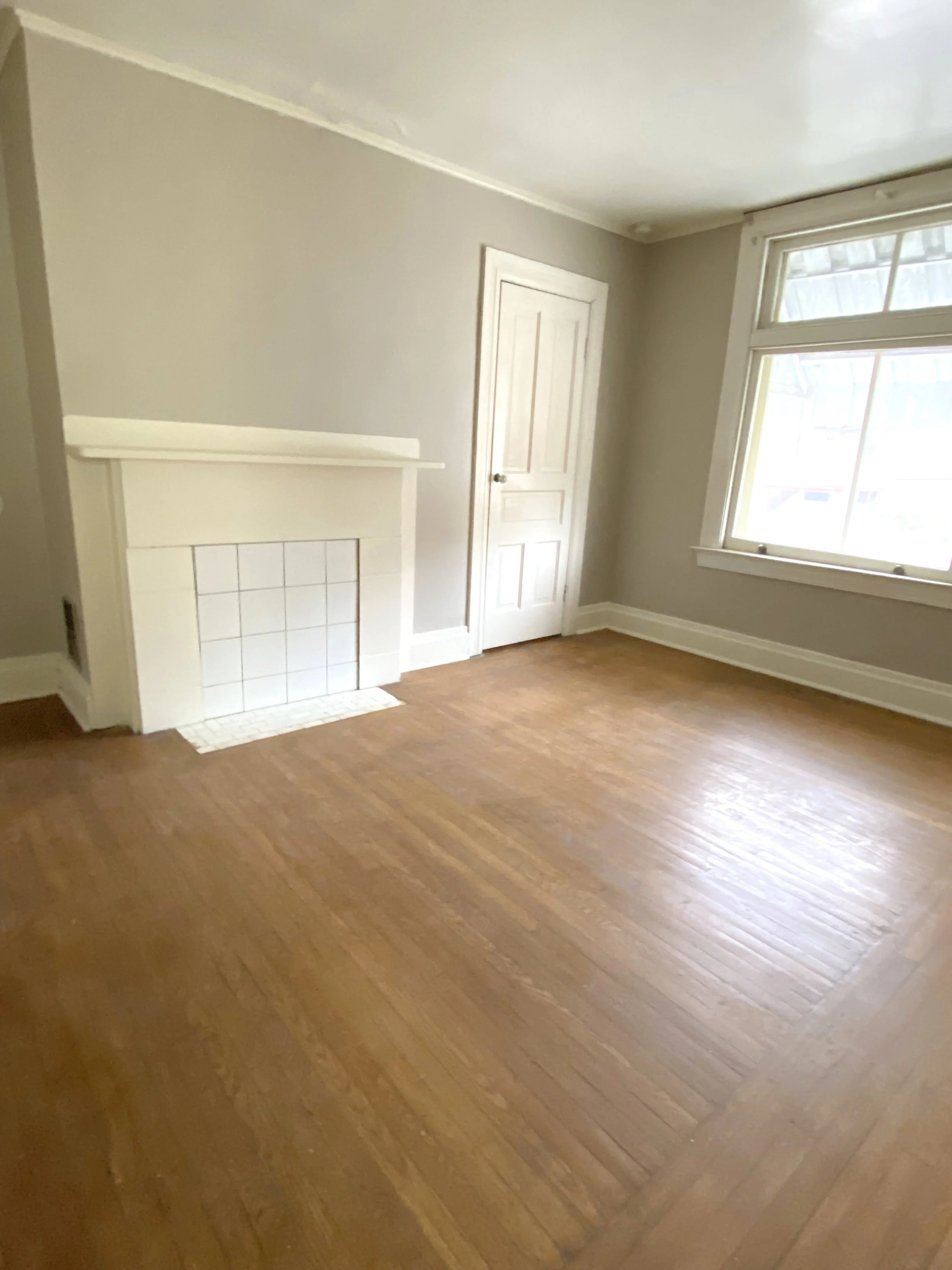 8bedroom3.jpeg