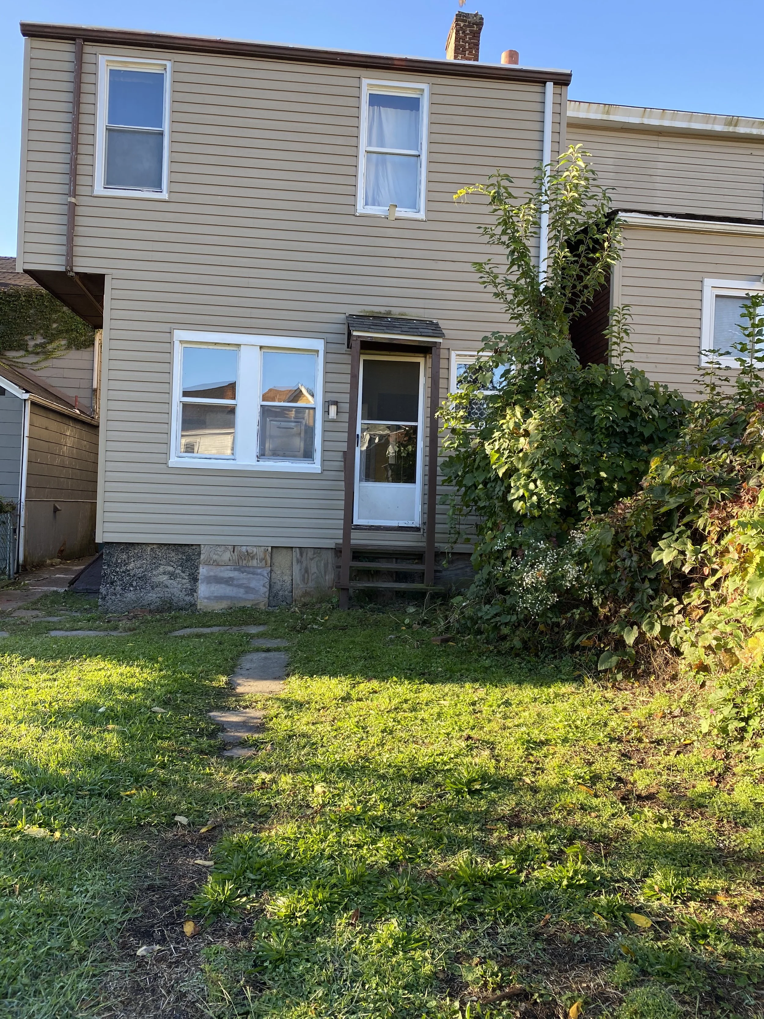 9.Back yard.jpeg
