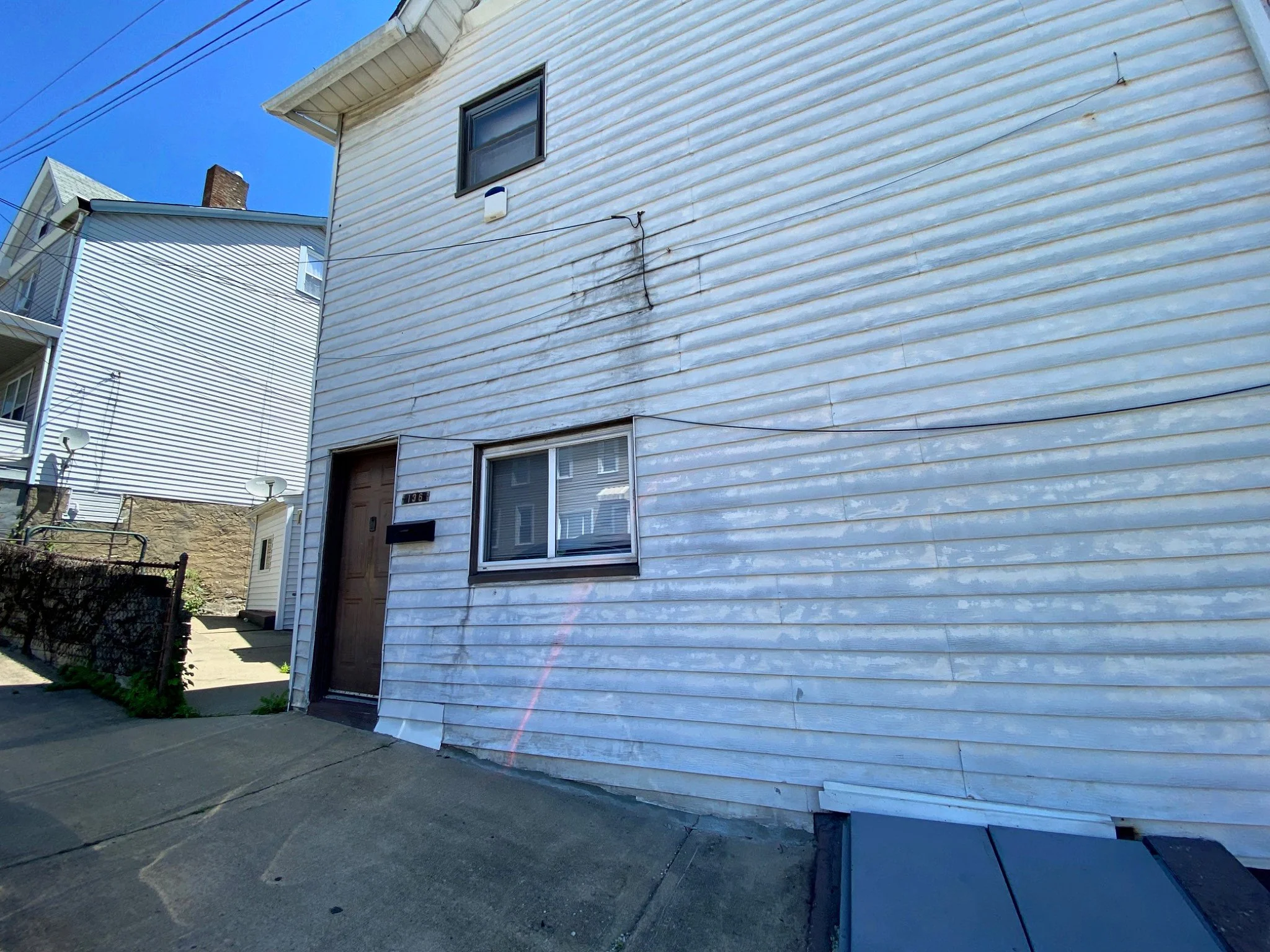 IMG_7578_FSBO.jpg