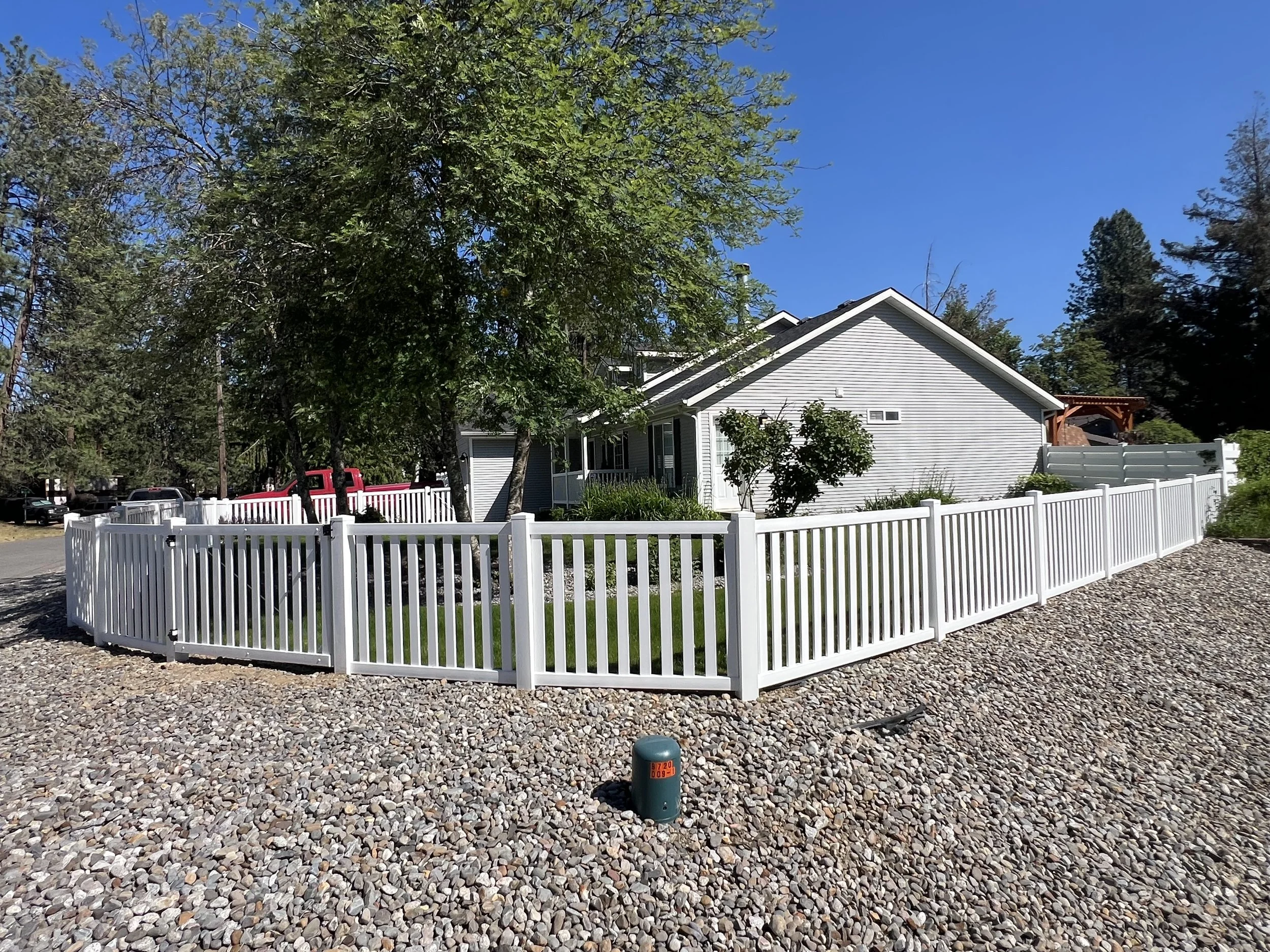 White Vinyl Picket Fencing