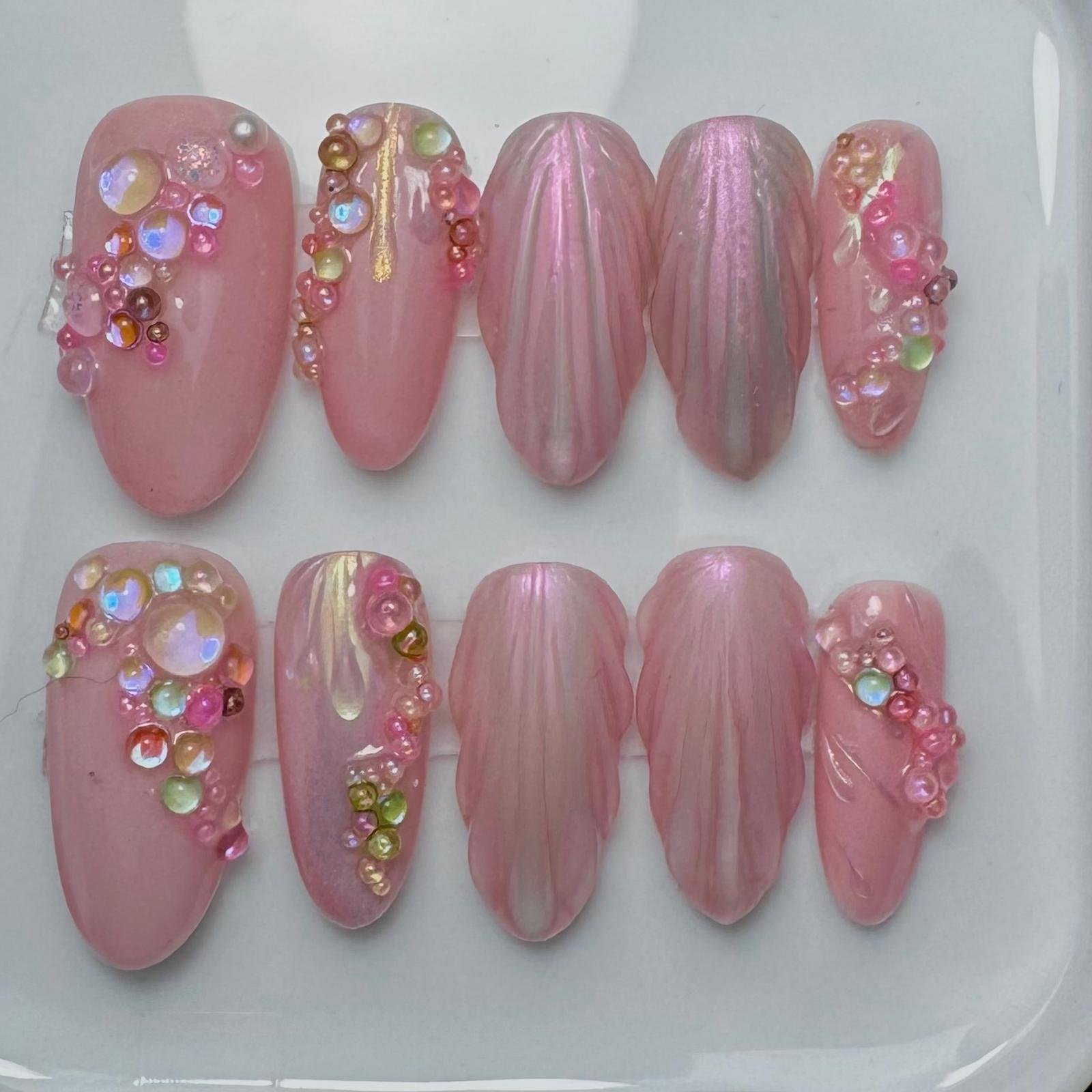 PressOn_MermaidTale_OnItNails.jpeg