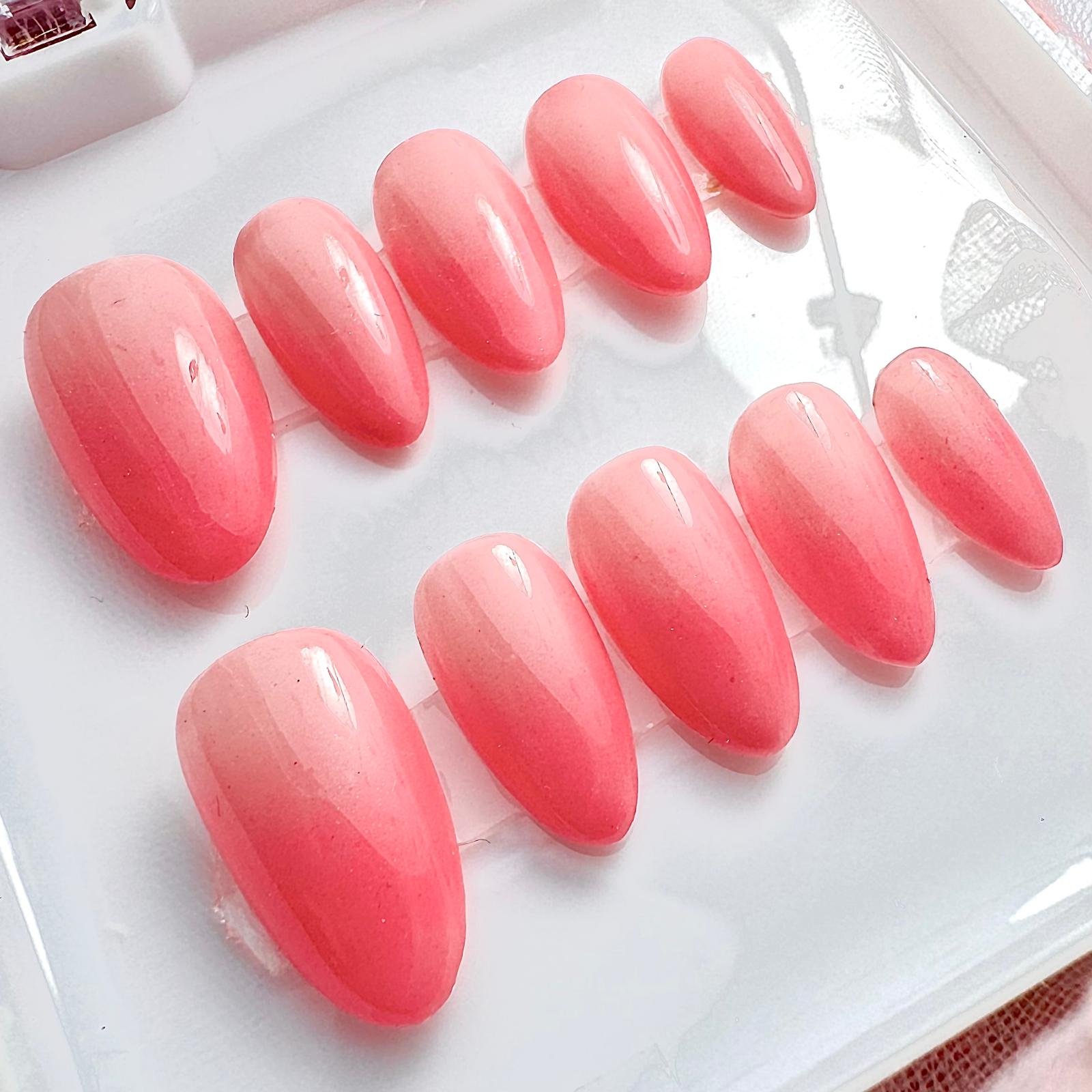 PressOn_ColorBoom_OnItNails.jpeg