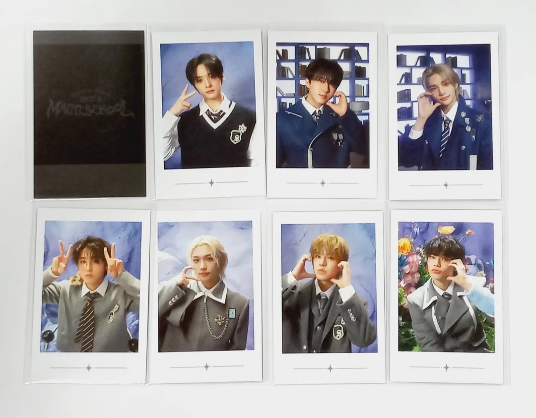 stray kids cards 2.jpeg