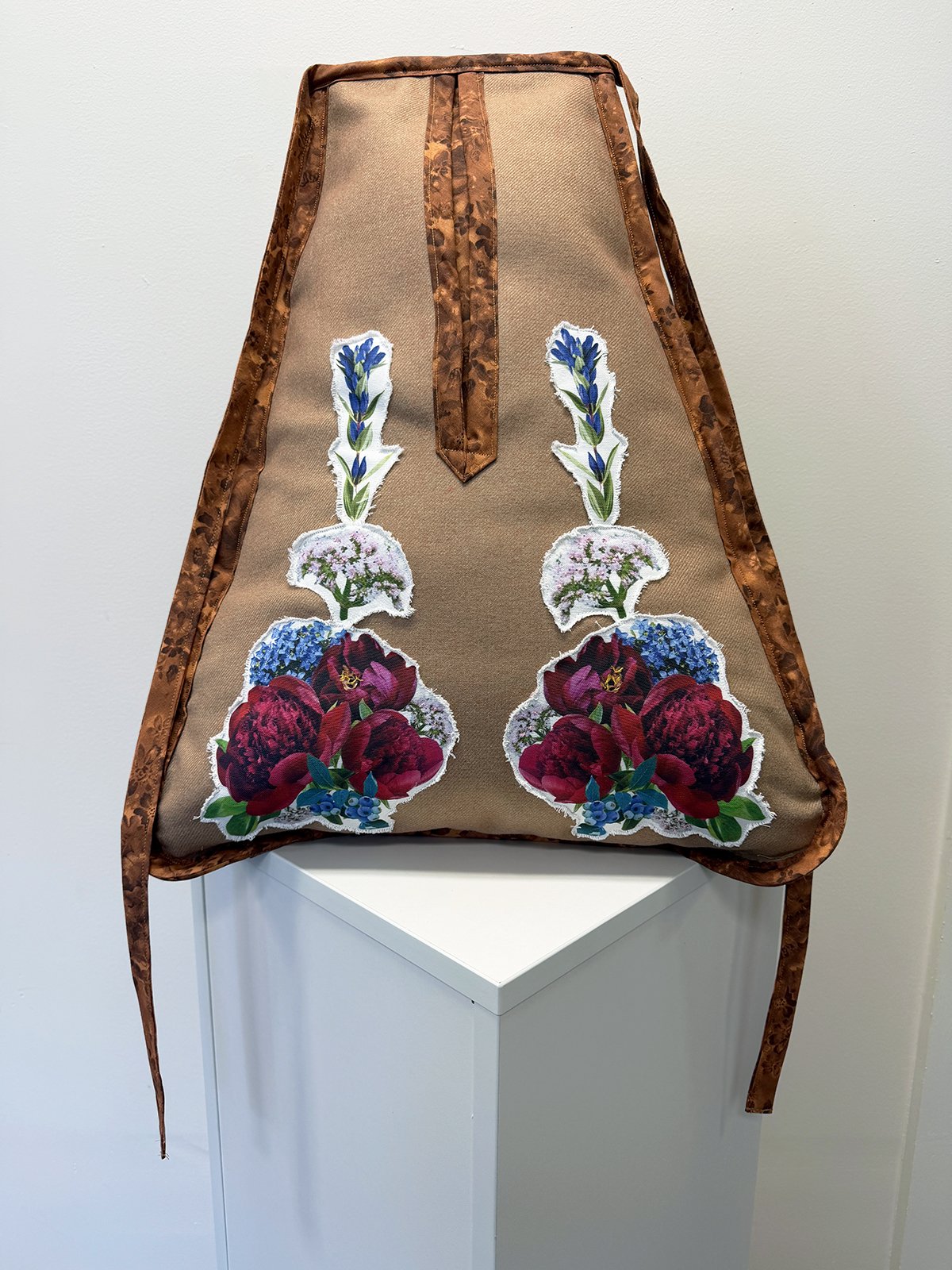 Jennie Fleming - Differently Pocketed Finders Keepers