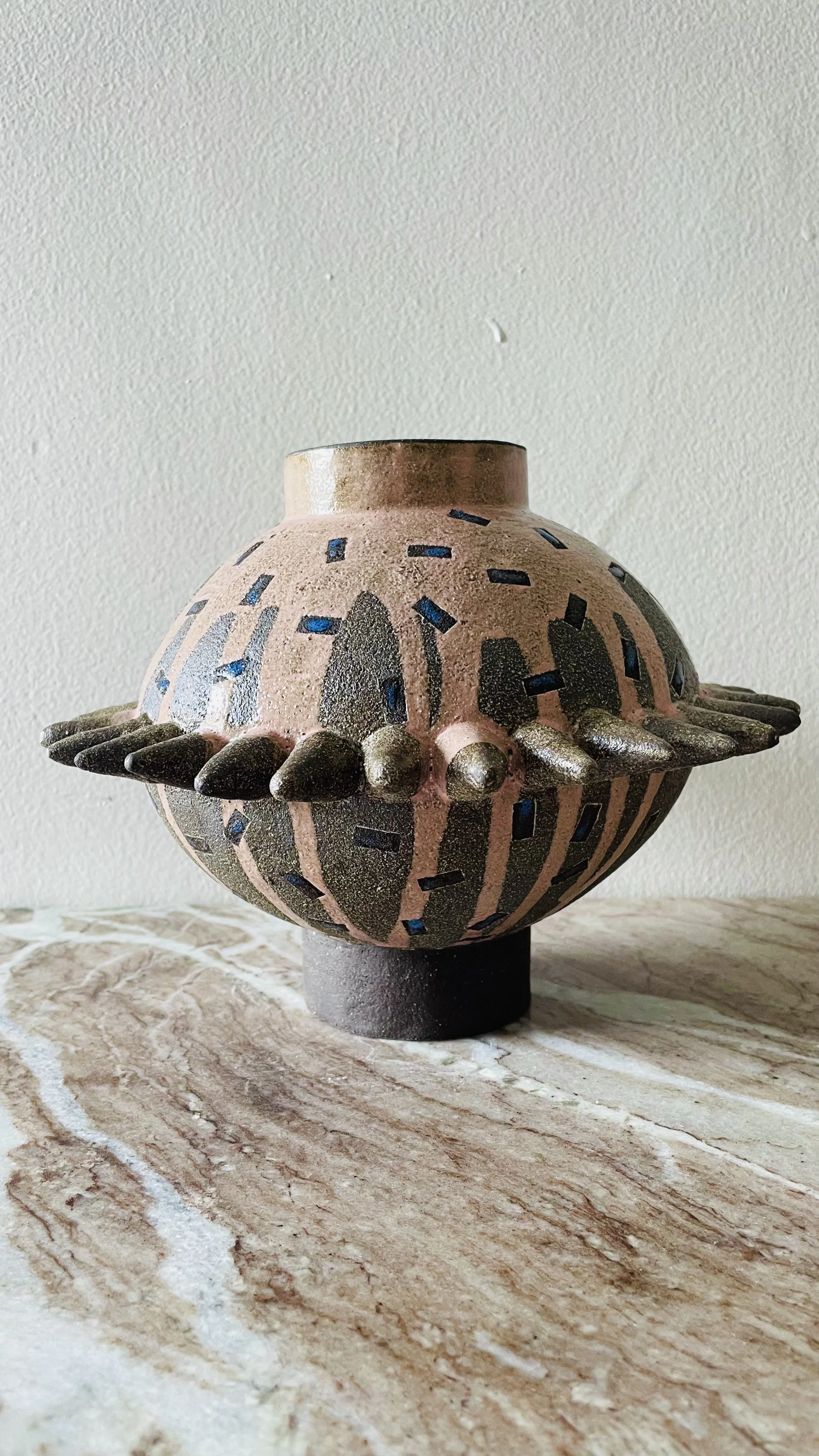 Geneviève Bérubé - Cupcake Vessel