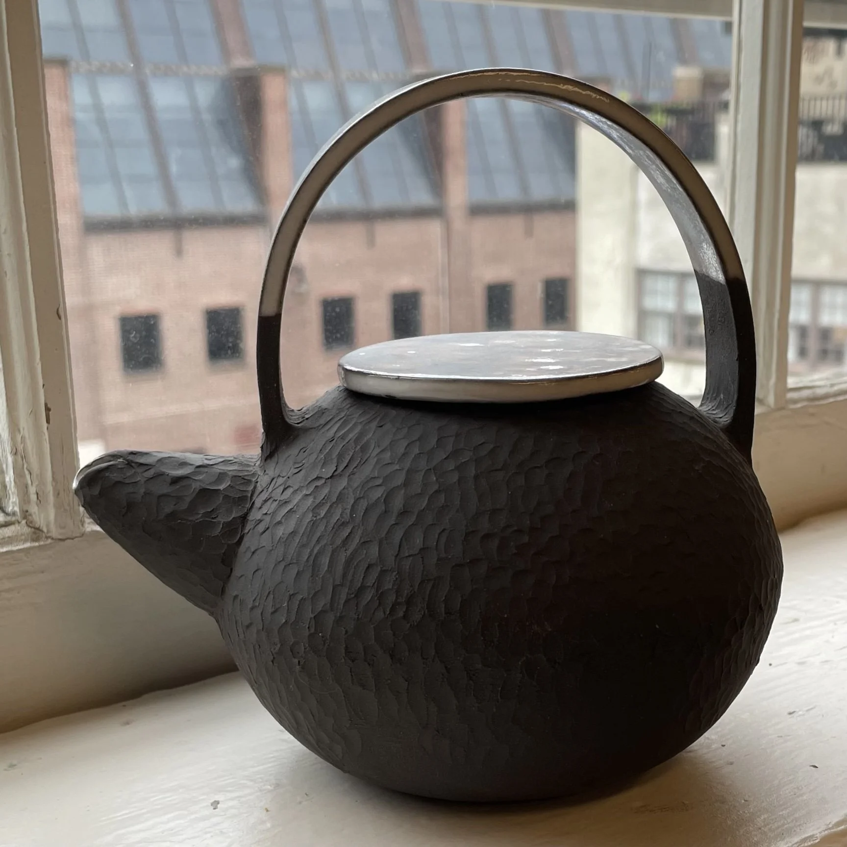 berube teapot 1.jpg