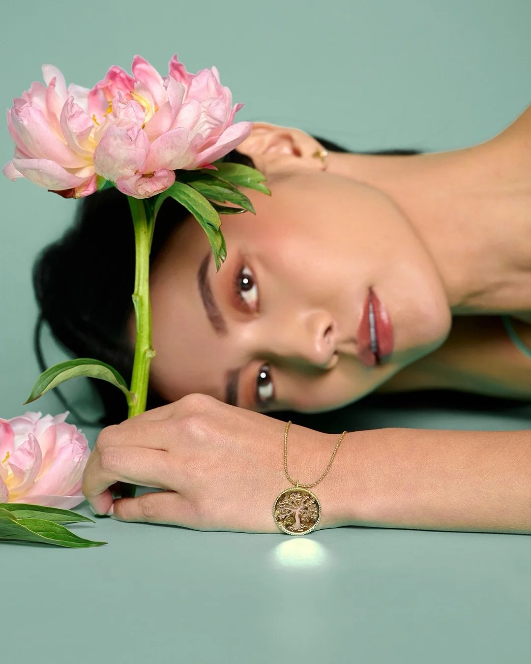 Just in time for Easter ✨

Rizen Jewelry from Orange County designer Kimberly Javier 🤍

Faith-inspired pieces meant to be worn daily.

Endless. Eternal. Alive. Forever Rizen.

In store now 🕊️