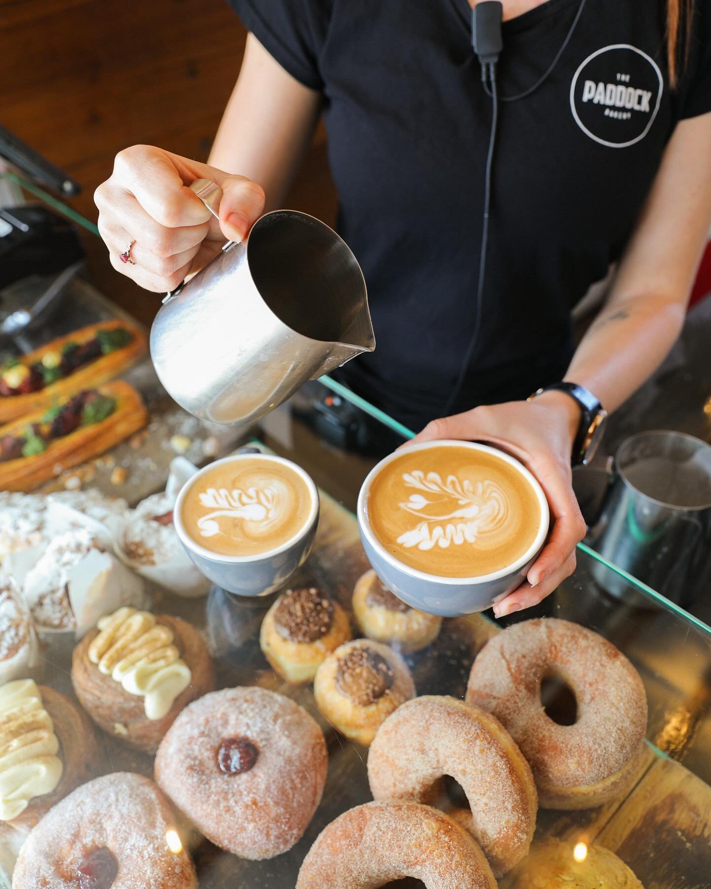 What more could you need this weekend&hellip;. ☕️🍩

open 7 days 🤍
