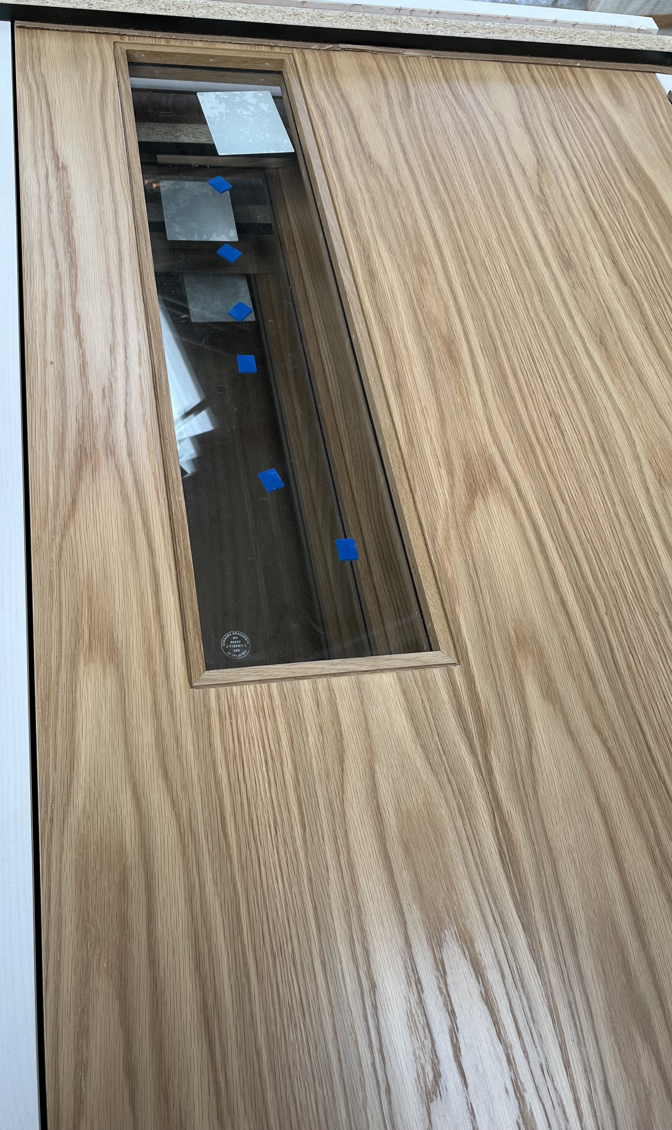 Oak Veneer Set With Vision Panel (Flush Beaded)