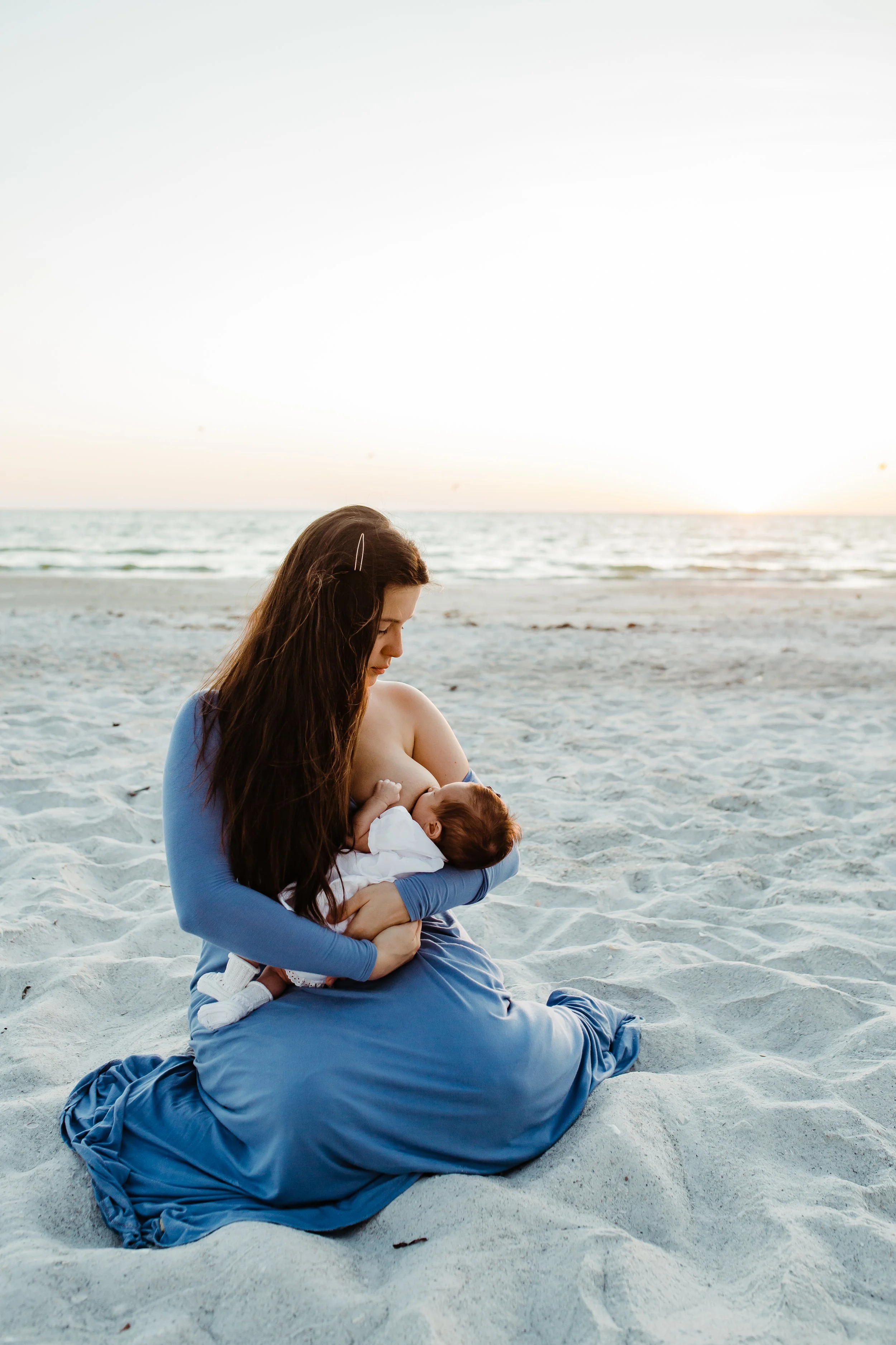 Newborn Beach Session-069.jpg