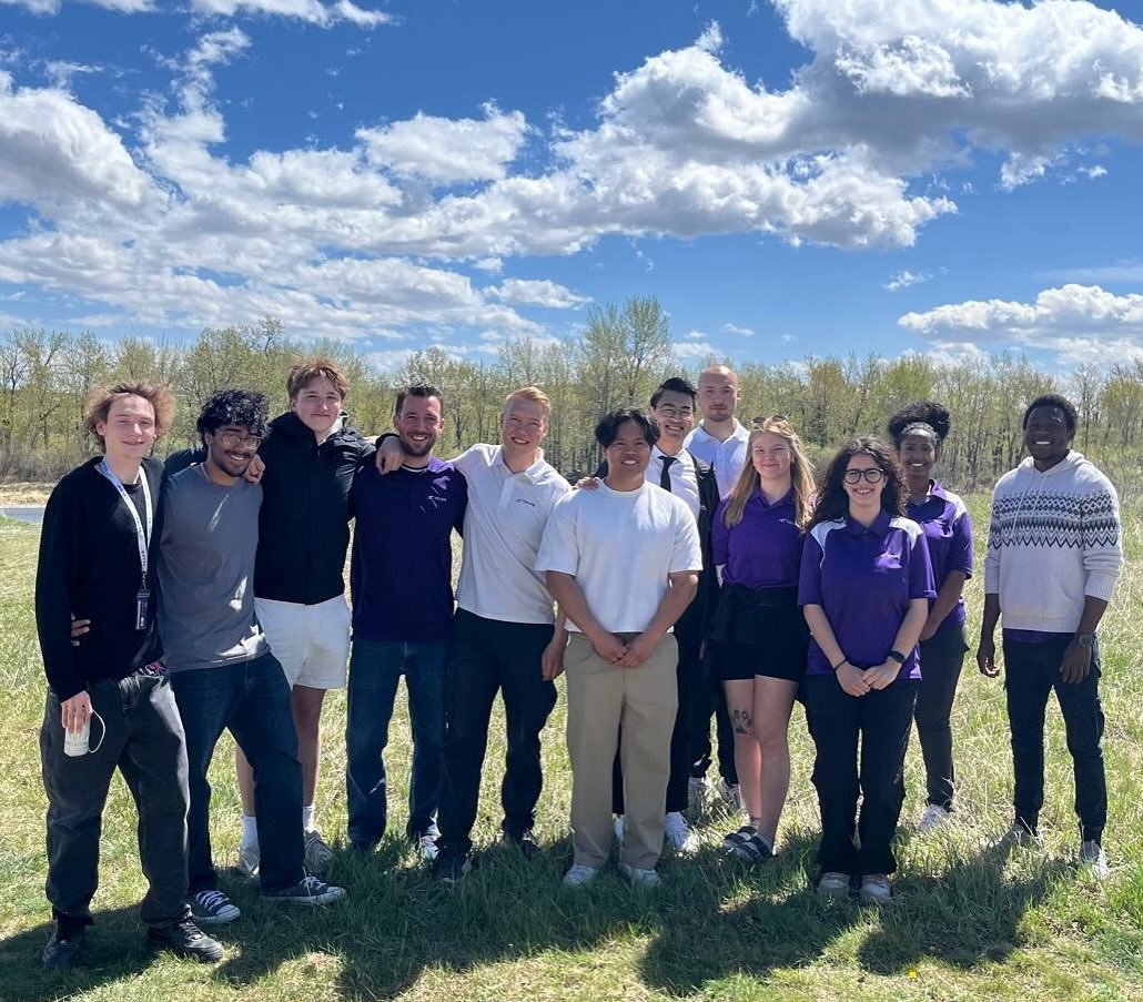 Getting our hands dirty for a good cause. 🧤Our team took part in the Telus Day of Giving , where we helped clean trash at Fish Creek Park 🌳