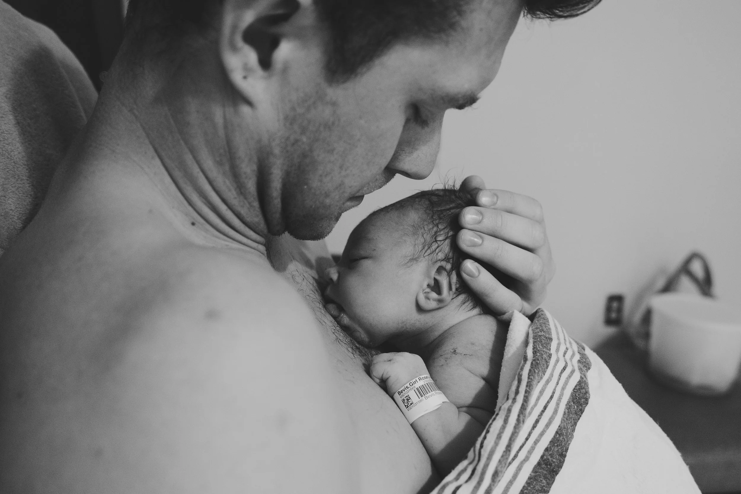 Toronto Fresh 48 Photography in Hospital or Homebirth