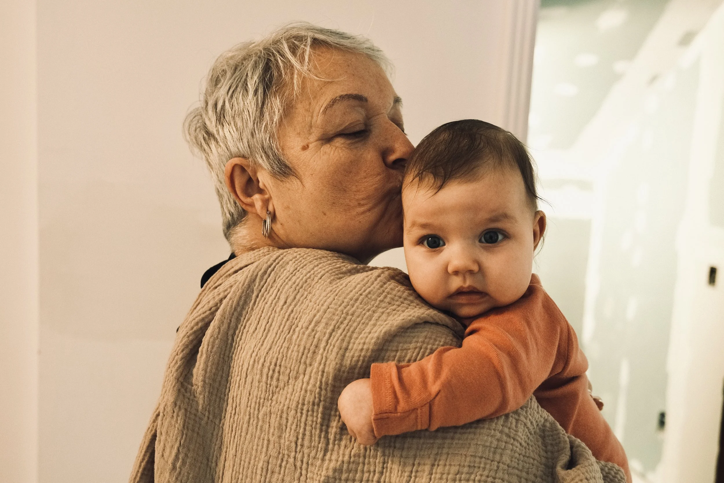 Candid Newborn In Home Photography Toronto Family