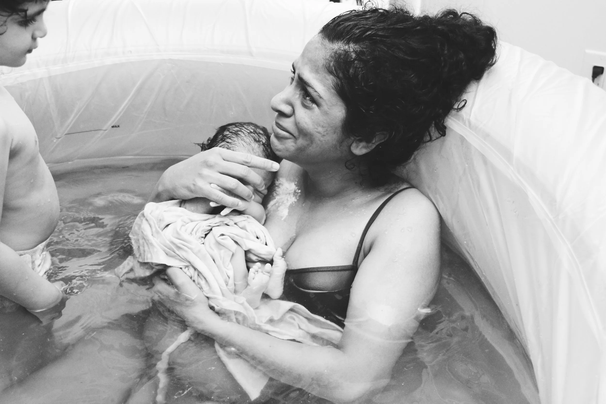 Toronto Home Waterbirth Doula in The Annex and Little Italy