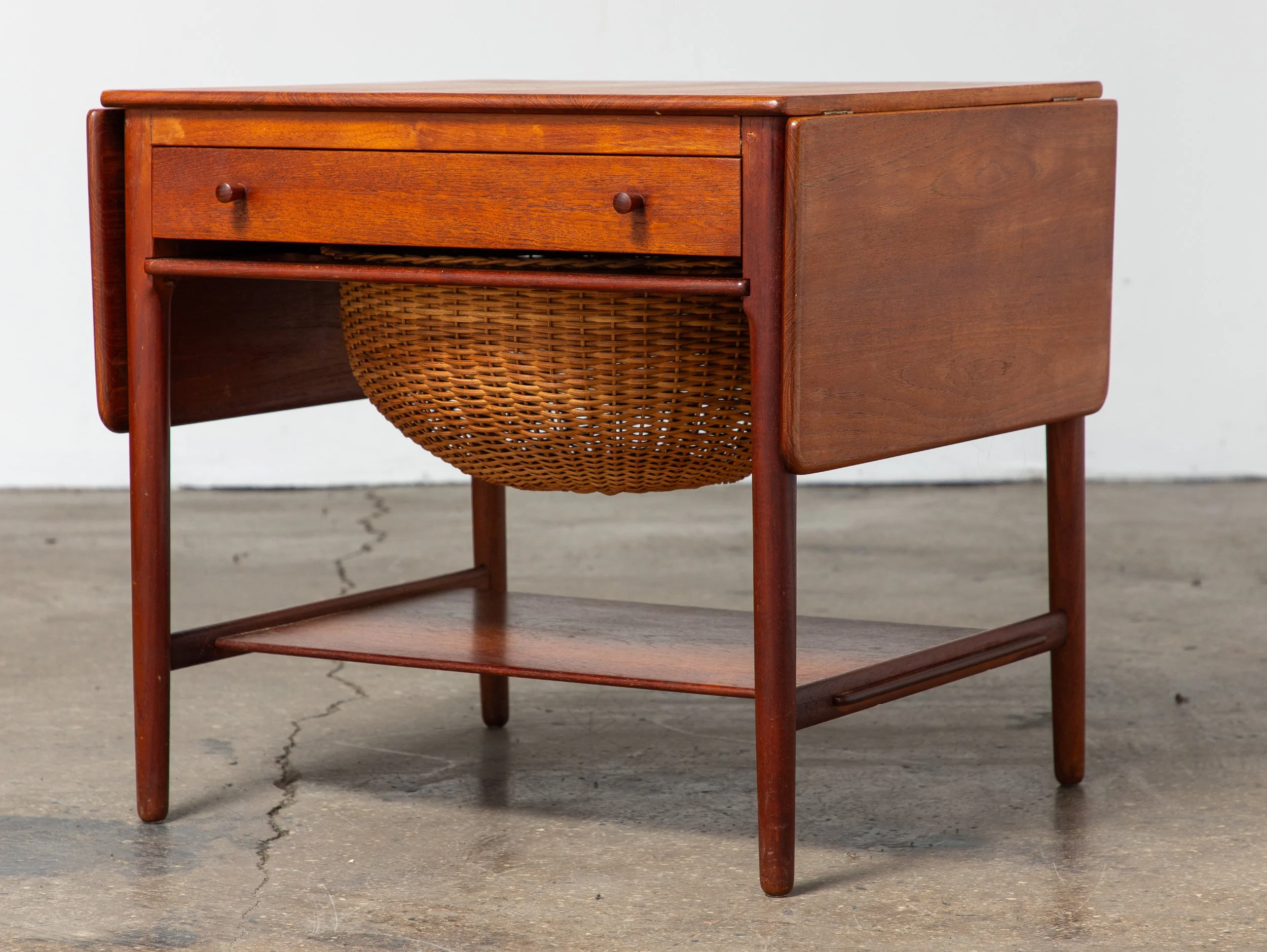 OAM_NYC_Hans_Wegner_AT35_Sewing_Table-1.jpg