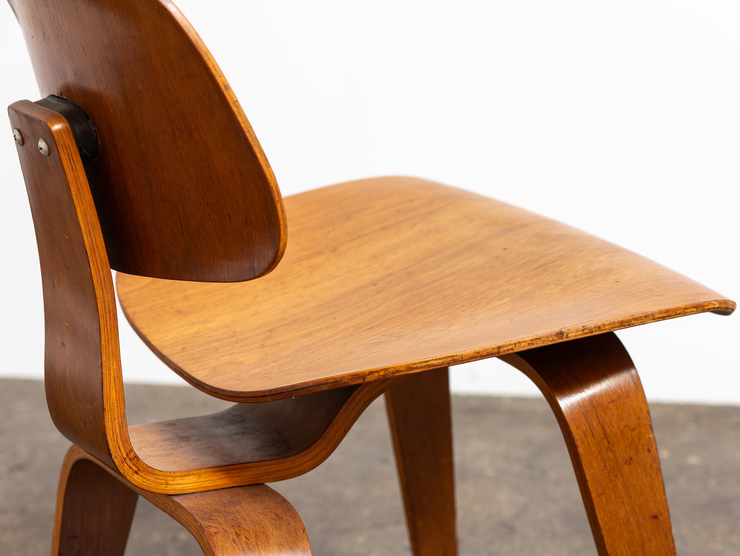 OAM_Eames_DCW_Walnut-8.jpg