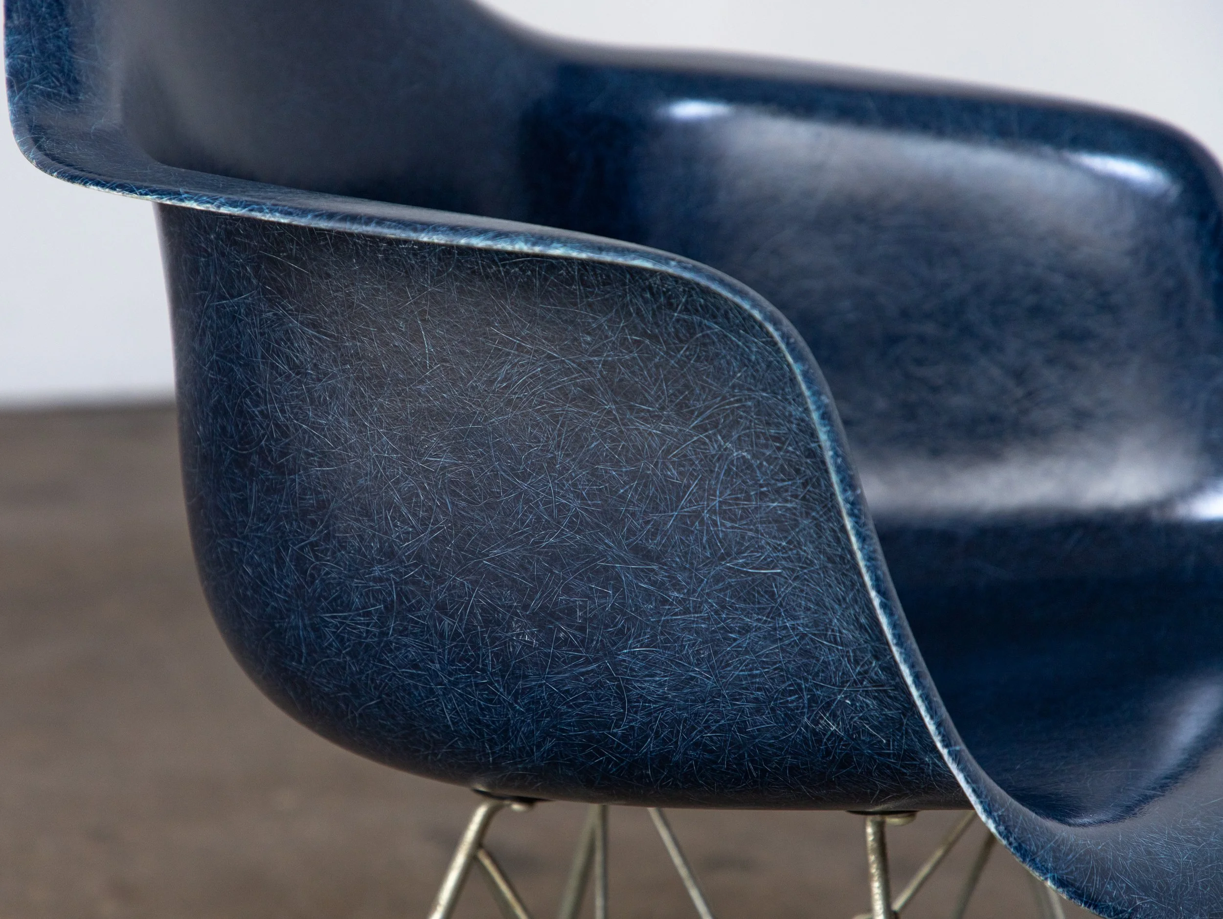 OAM_NYC_Eames_Navy_Shell_Eiffel_Base-7.jpg
