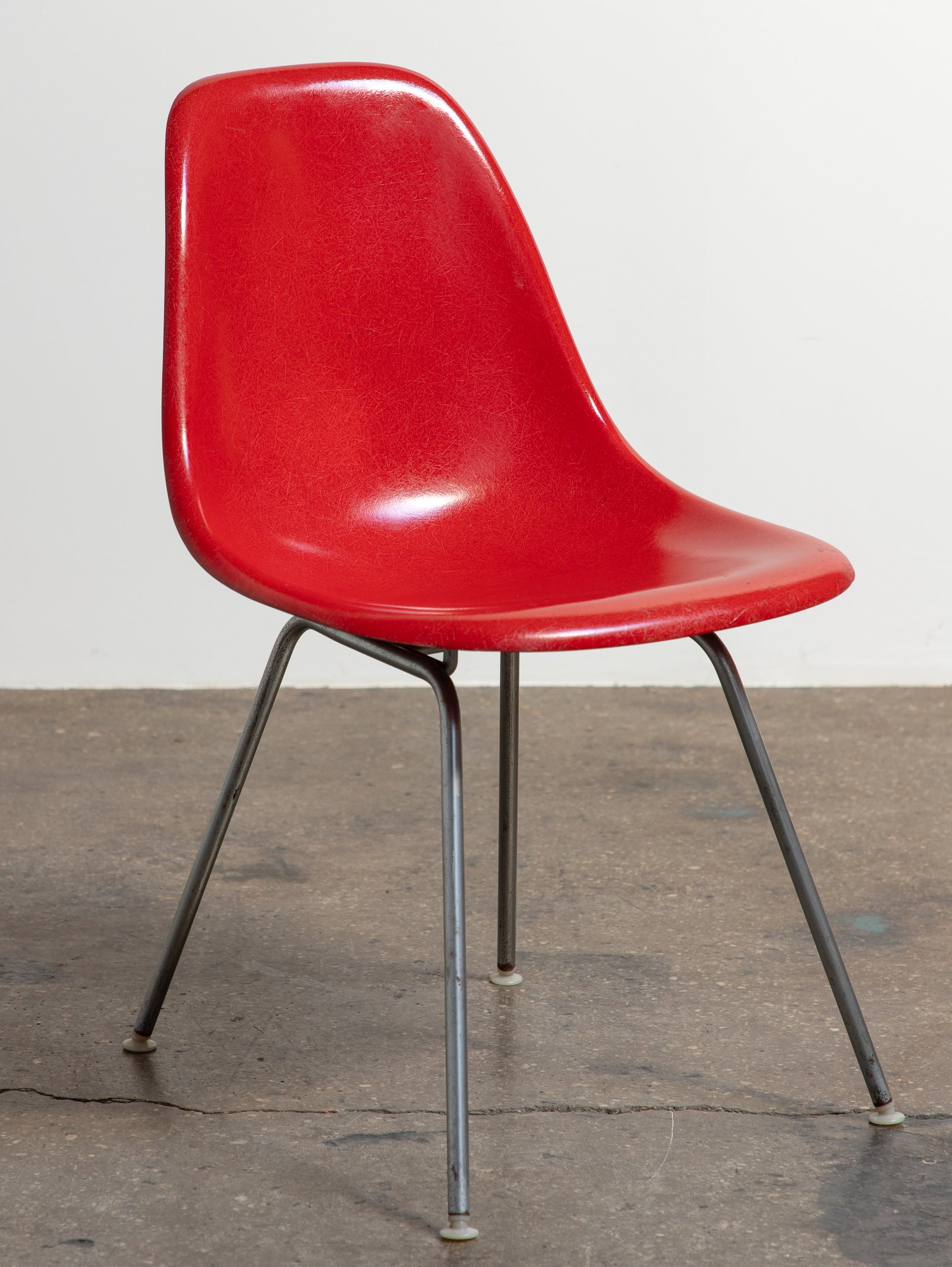 OAM_Red_Herman_Miller_Fiberglass_Shell_Chair-1.jpg