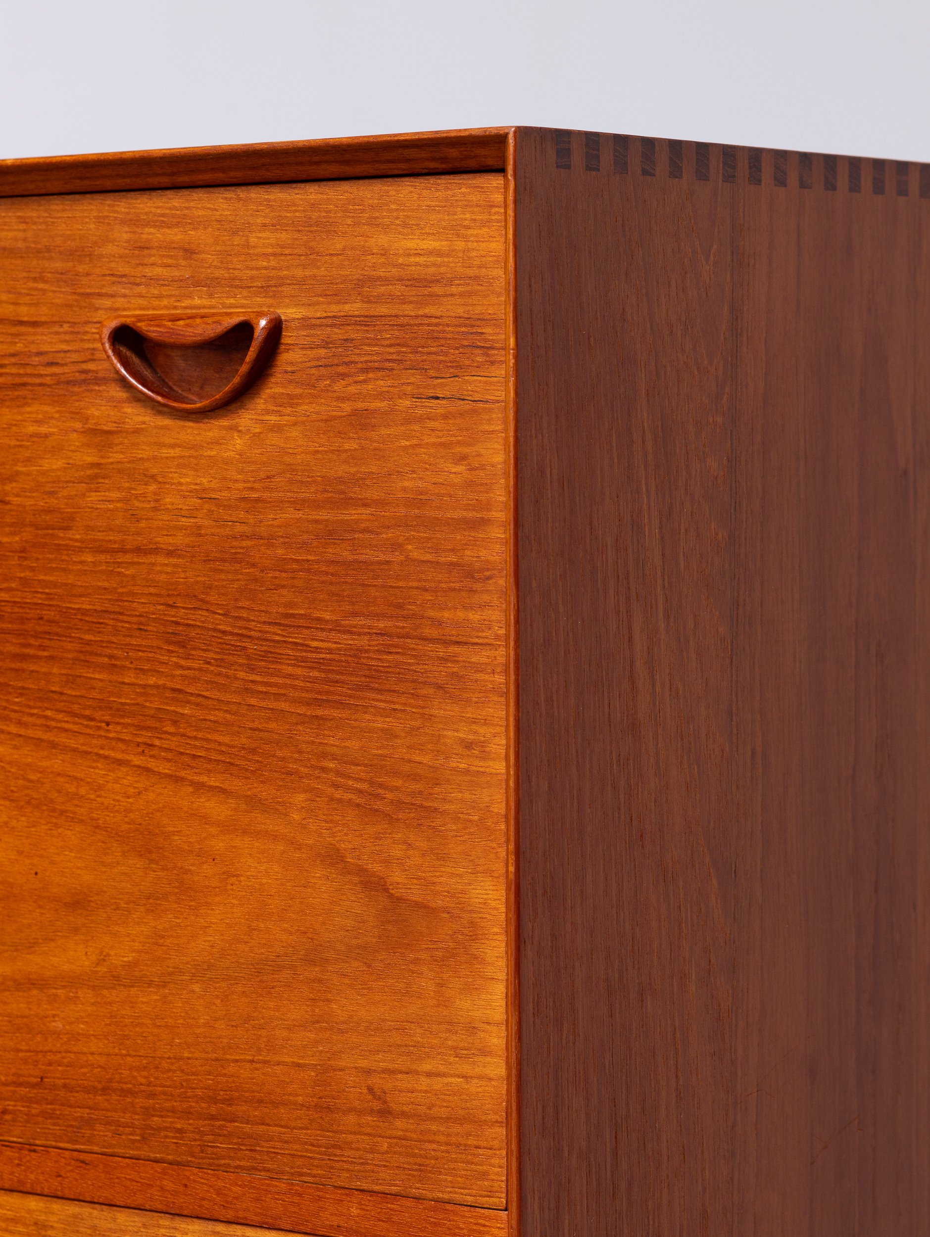 OAM_Soborg_Cabinets_Drop_Front_Secretary_Bar-8.jpg
