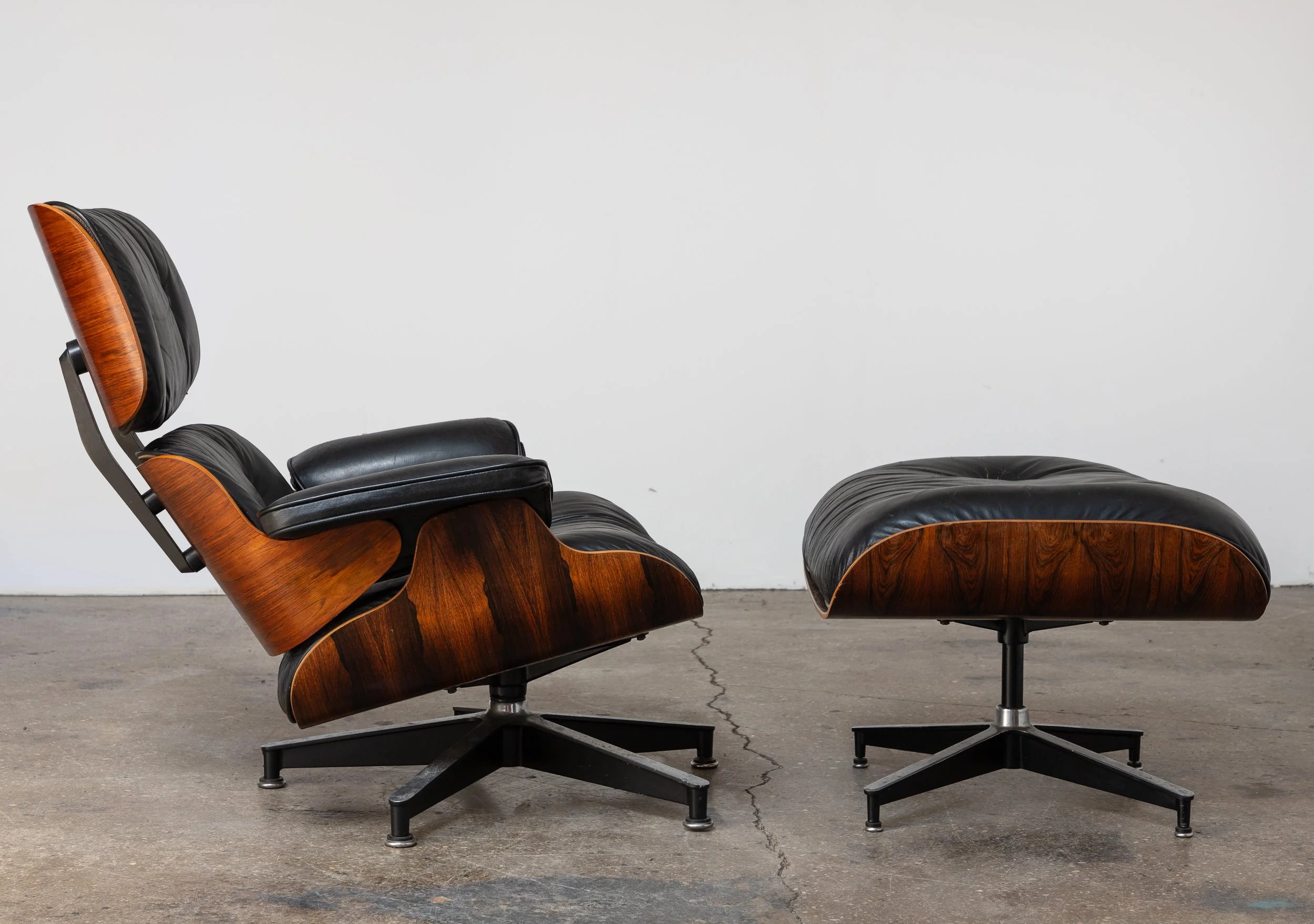 OAMNYC_Rosewood_670_671_Eames_Herman_Miller_Chair-1.jpg