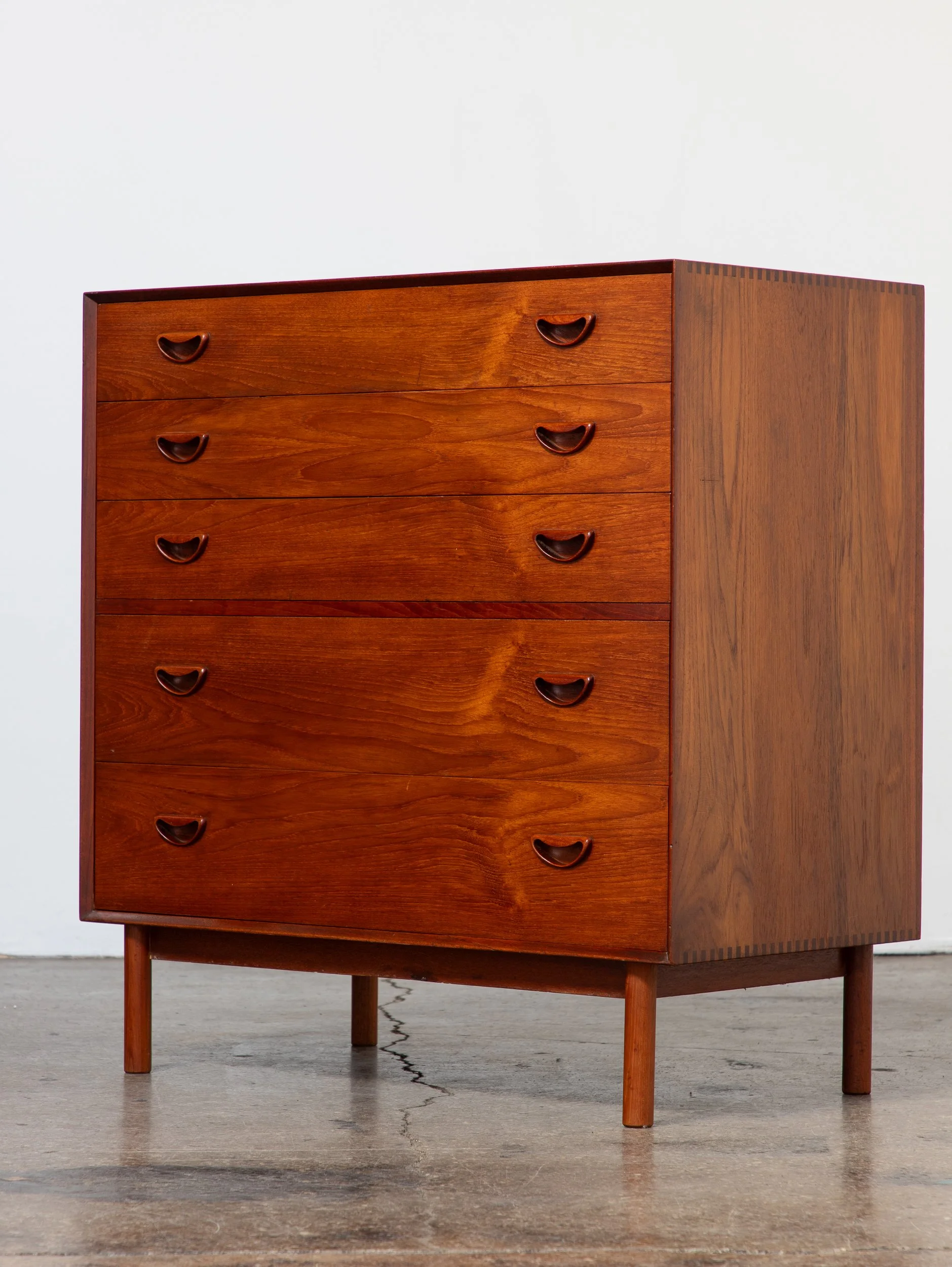 OAM_Peter_Hvidt_Dresser_Number 2-1.jpg