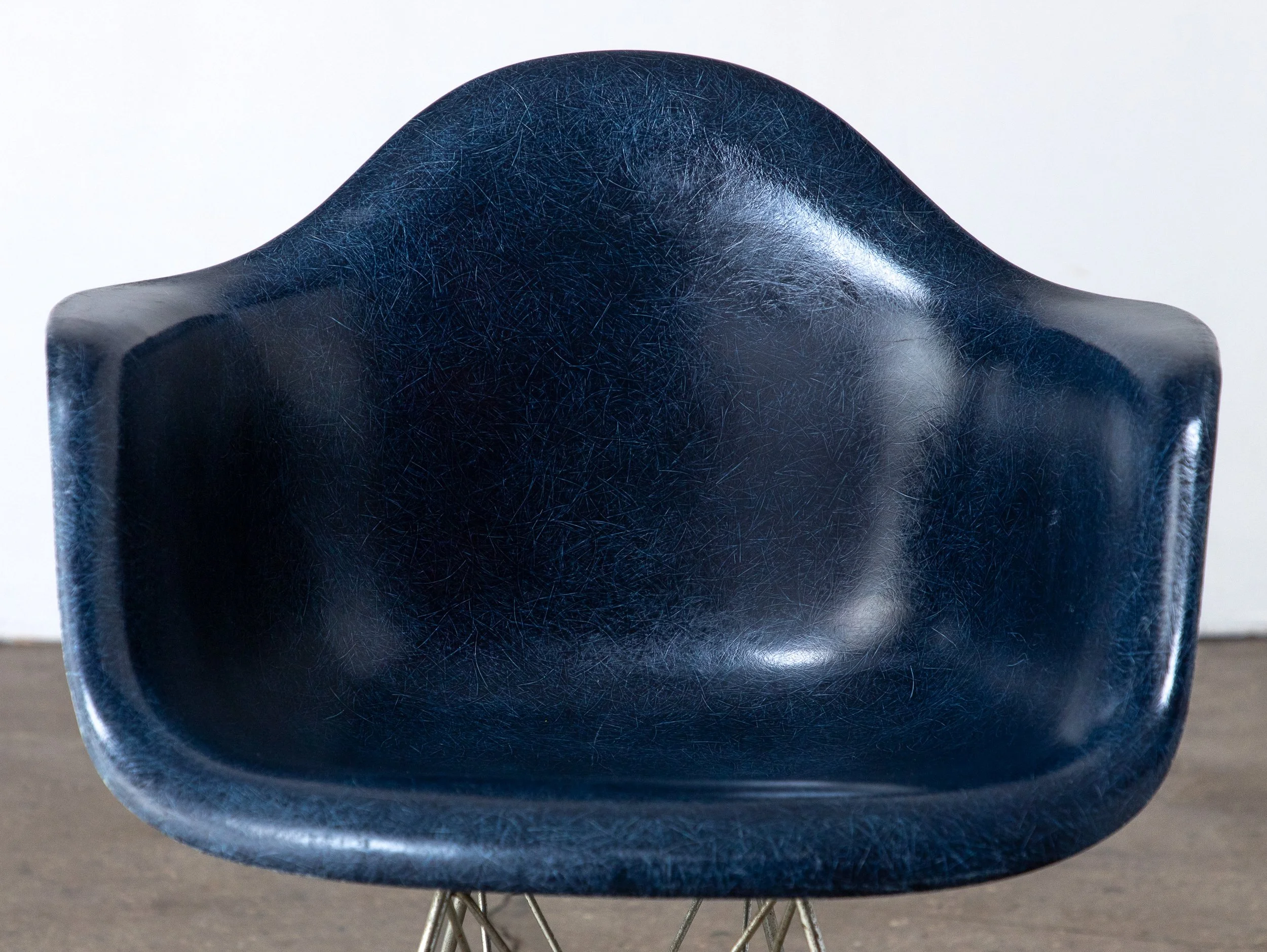 OAM_NYC_Eames_Navy_Shell_Eiffel_Base-2.jpg